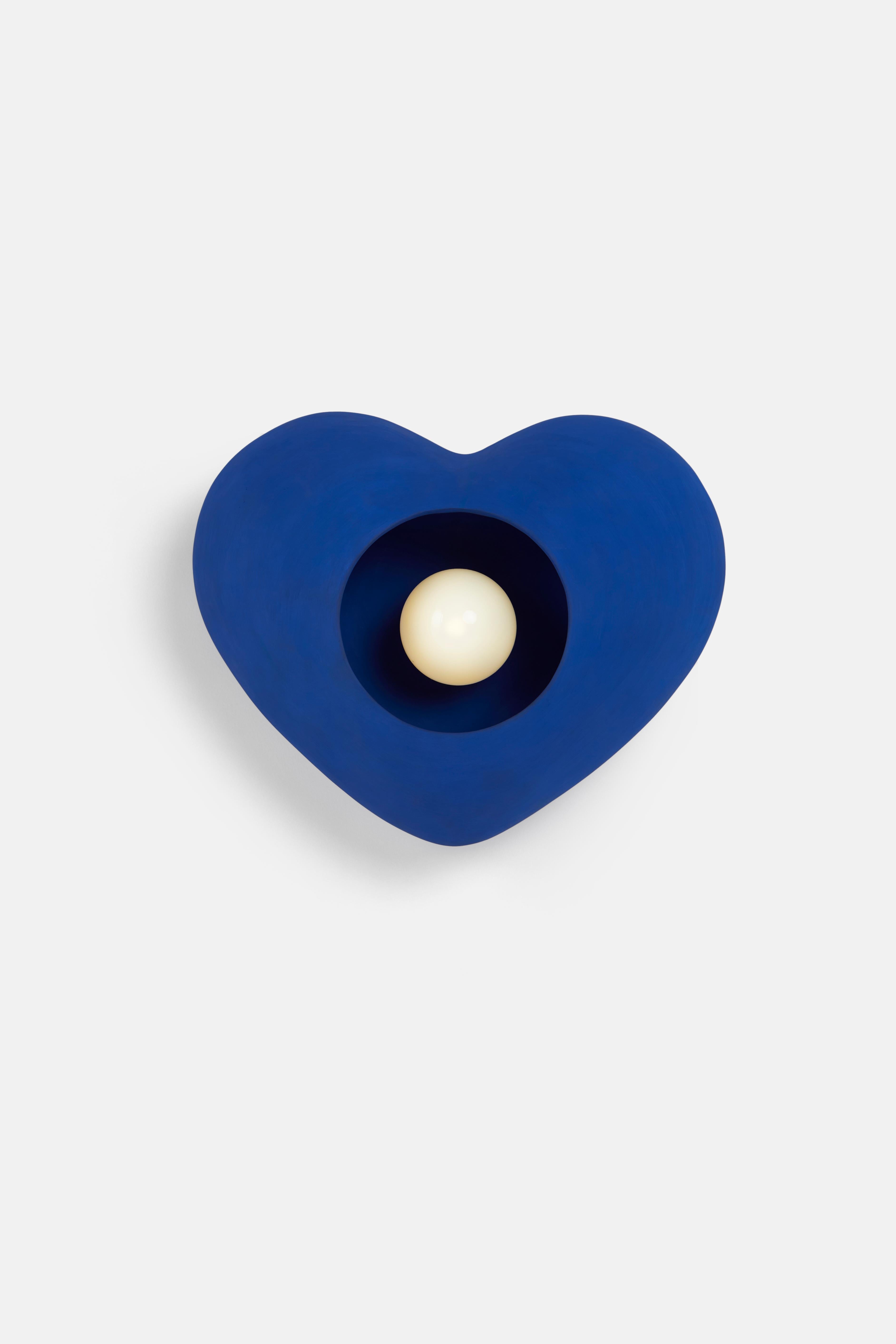 Moderno Lampada da parete Heart di Hatsu in vendita