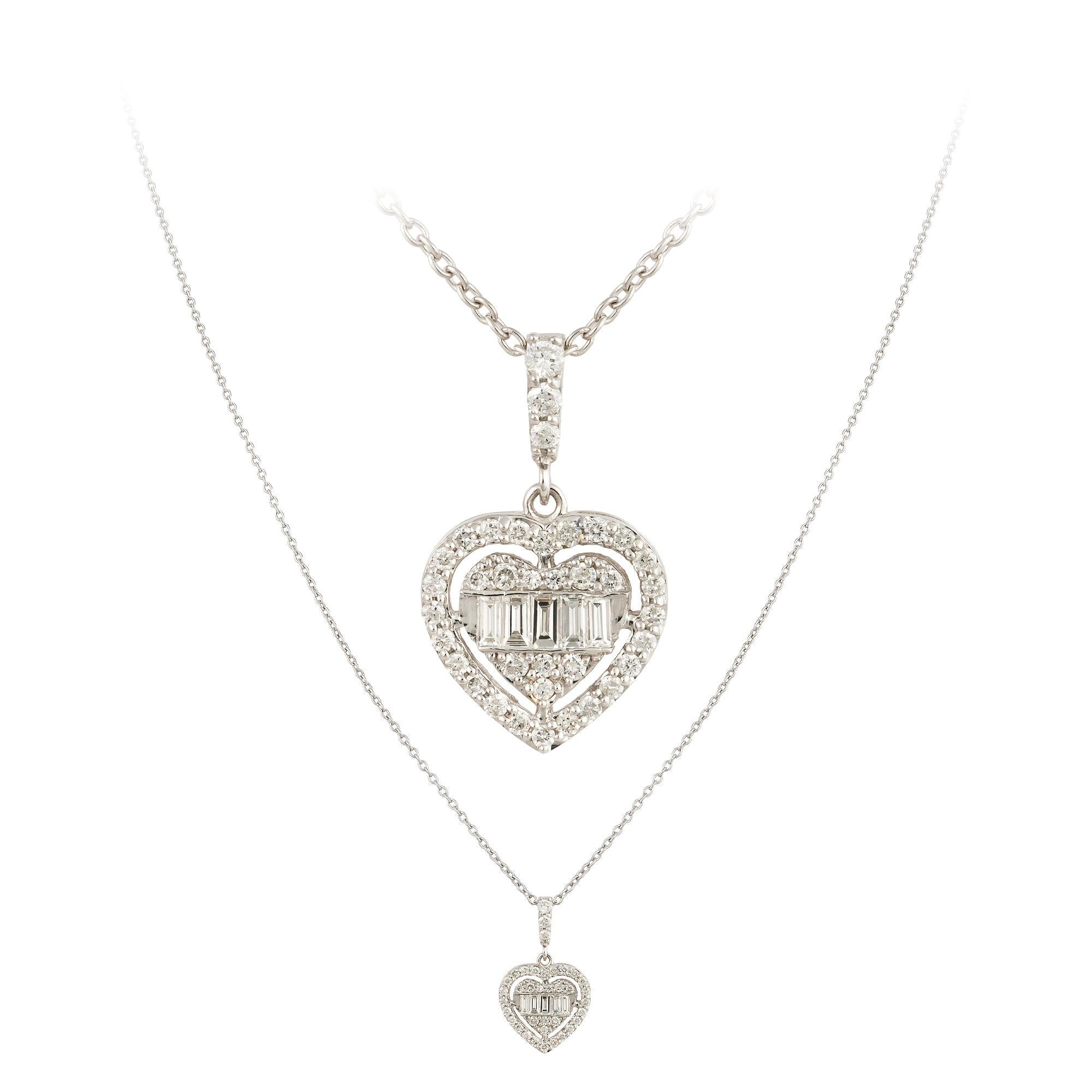 Modern Heart Yellow Gold 18K Necklace Diamond for Her For Sale