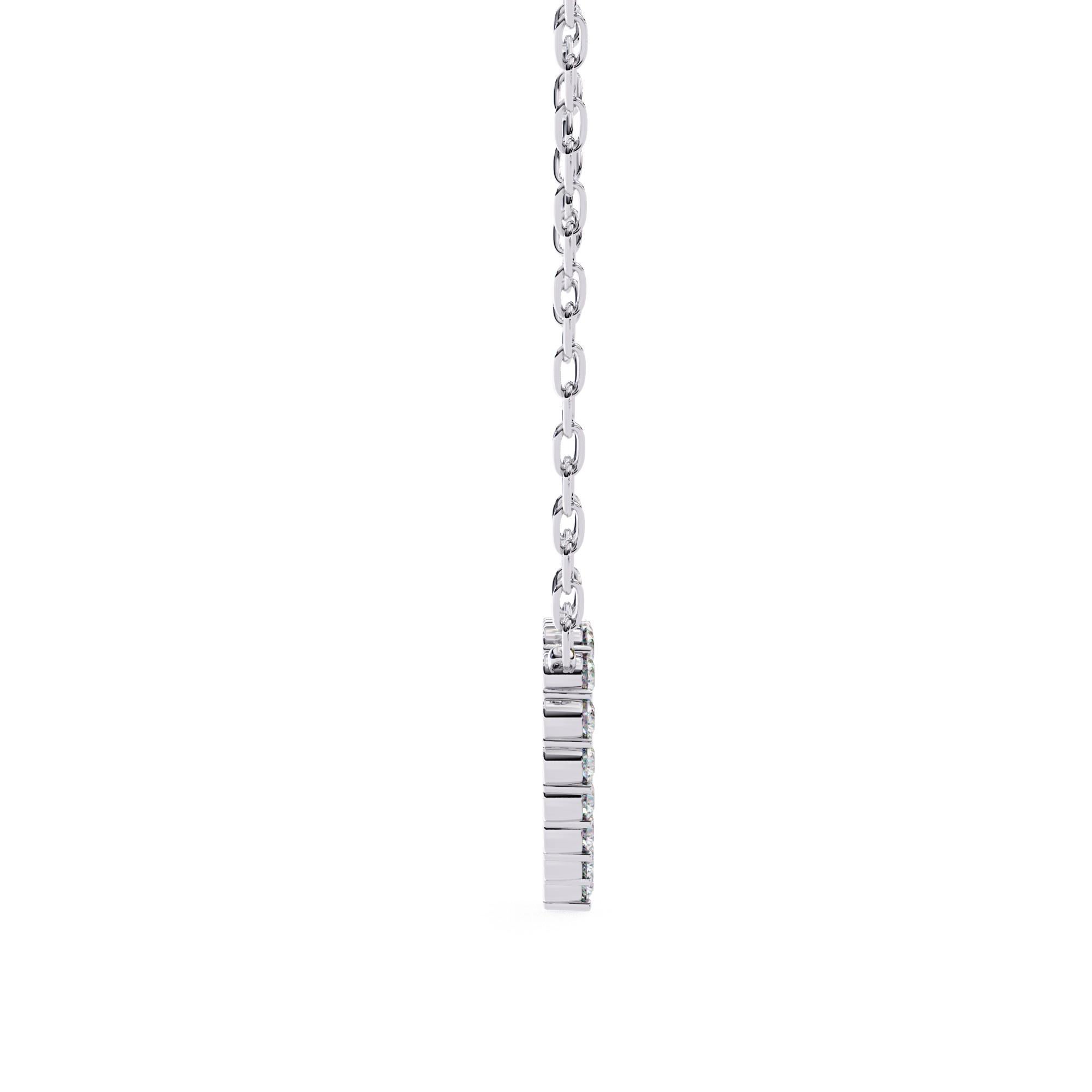Romantique Collier pendentif Brilliance naturelle en or blanc 14 carats en vente