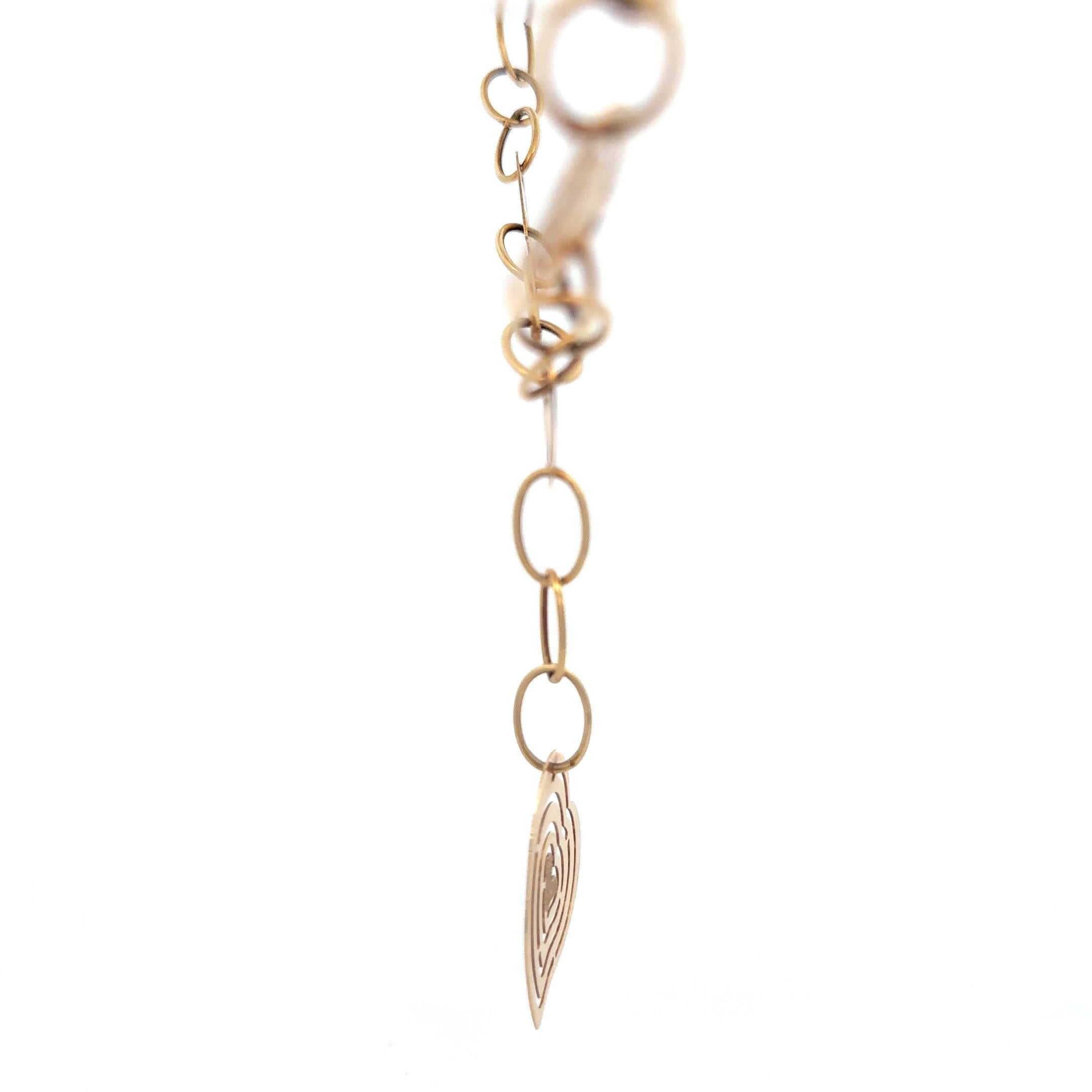 Collier pendentif cœurs et maillons en or jaune 14 carats Excellent état - En vente à Dallas, TX