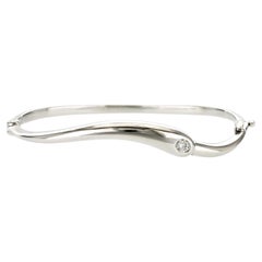 Hearts On Fire 0.18 CT Diamond 18K White Gold Bangle Bracelet Size M 6.25"