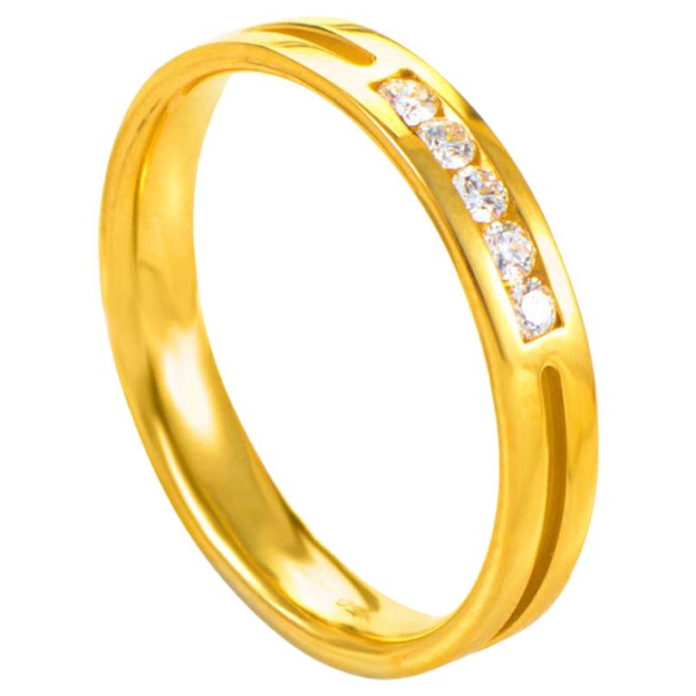 Hearts On Fire 18 Karat Yellow Gold Diamond Band HGRST500178Y