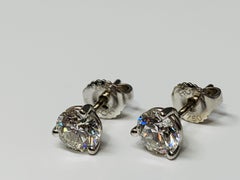 Hearts on Fire 18 Karat White Gold 1.50 Carat Total Weight Diamond Stud Earrings