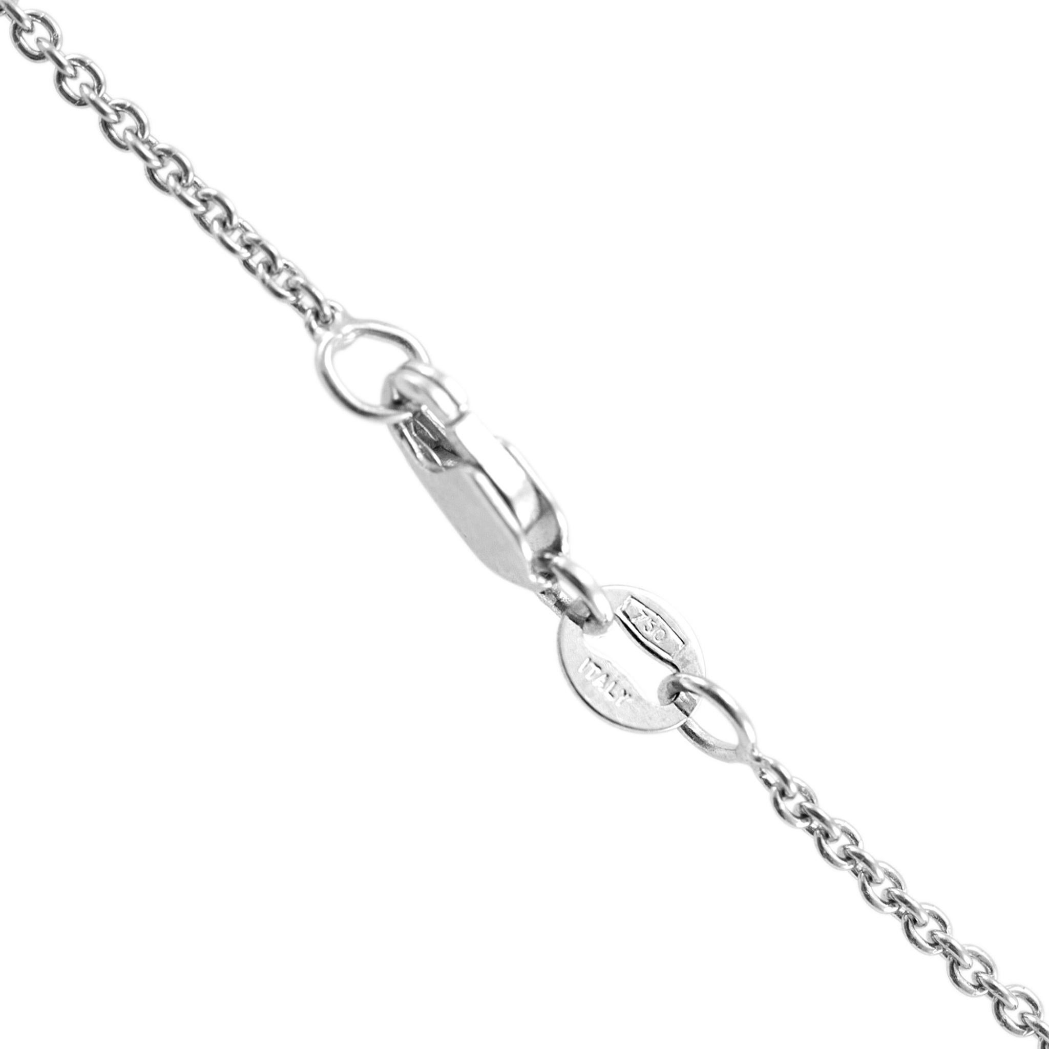 Hearts on Fire 18K White Gold Pave Diamond Fragrant Pendant Necklace In Excellent Condition In Houston, TX