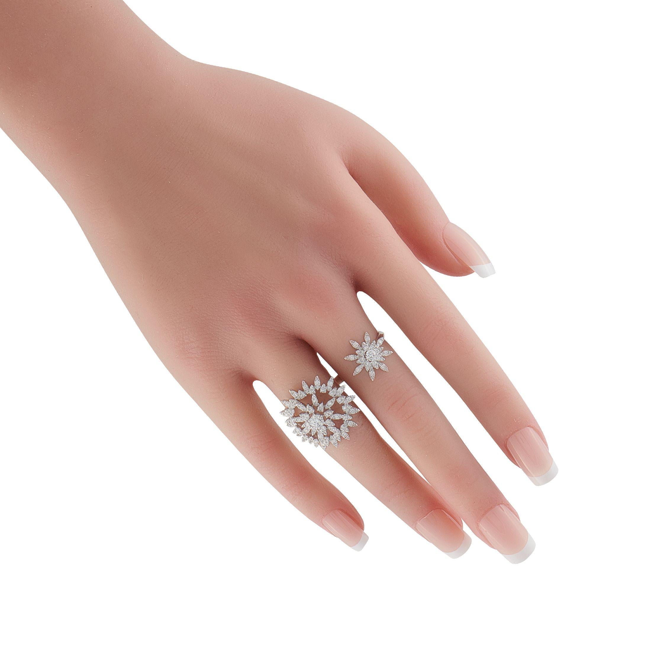 Taglio rotondo Hearts On Fire Aerial 1,40ct Anello doppio dito con diamante a raggiera HF17-070125 in vendita