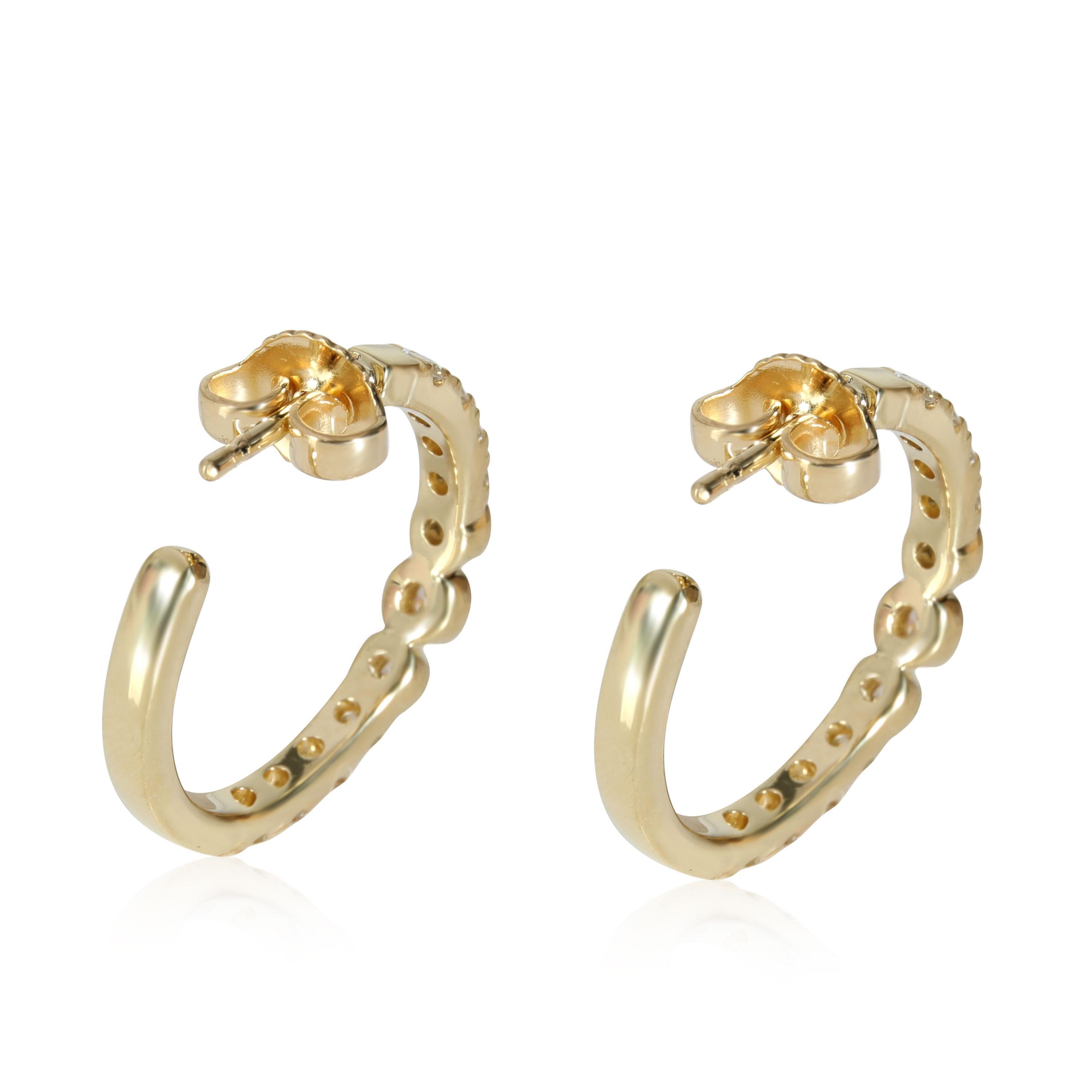 Hearts on Fire Copley Diamond Hoop Ohrring in 18k Gelbgold 0,8 CTW

PRIMÄRE DETAILS
SKU: 115047
Listing Titel: Herzen auf Feuer Copley Diamond Hoop Ohrring in 18k Gelbgold 0,8 CTW
Zustand Beschreibung: Verkauft für 2795 USD. Der Durchmesser beträgt