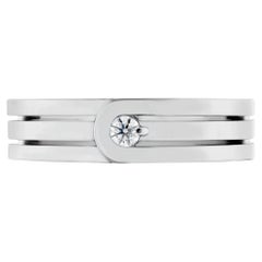 „Hearts On Fire“ Ring mit zwei Diamanten in einem Band, 18 Karat Weißgold, 0,08 Karat, Größe 7