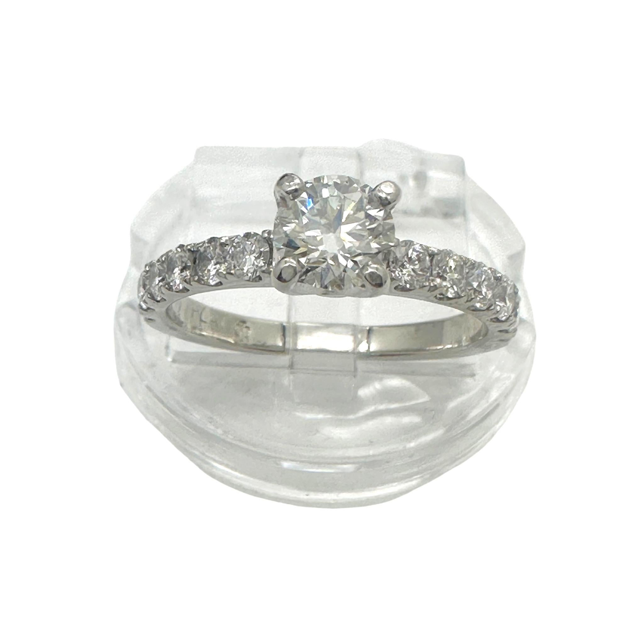 Diamante Hearts On Fire 0,51 cts J SI1 engastado en un anillo de compromiso de platino en venta 9