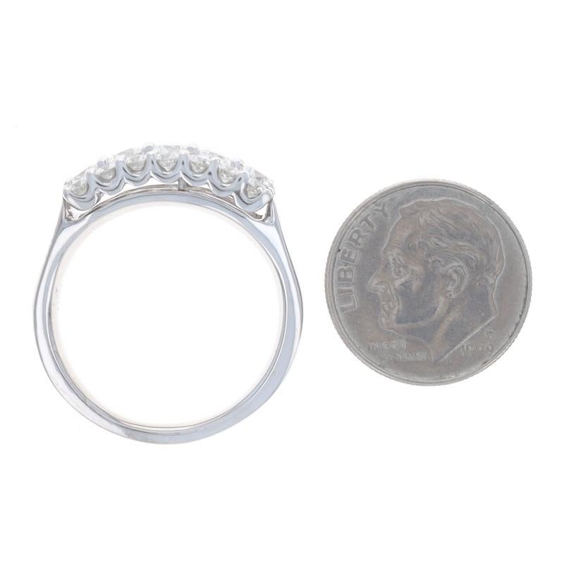 Hearts On Fire Diamant Cluster Cocktail Band - Weißgold 18k Rd 2.00ctw Ring im Angebot 1