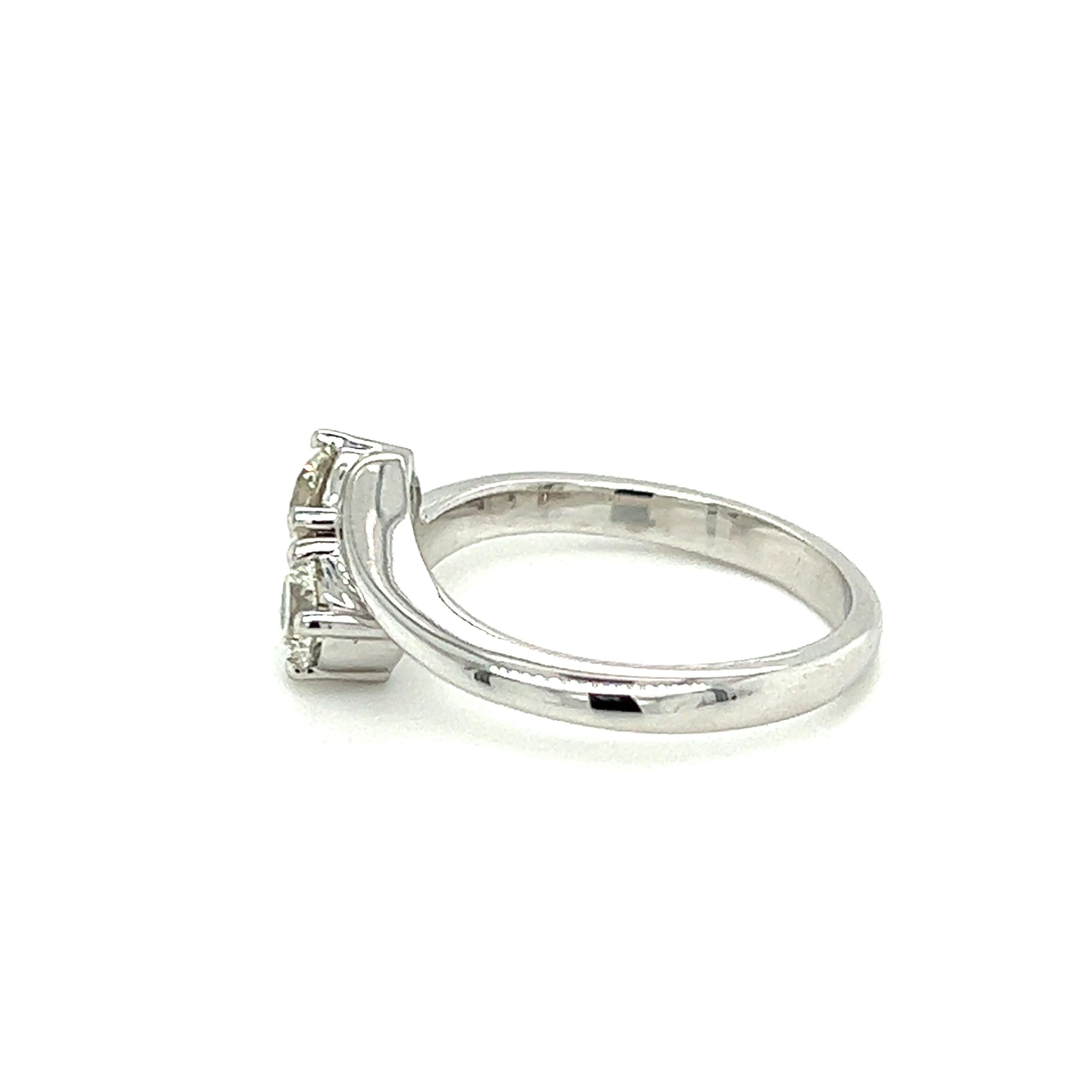 Brilliant Cut Hearts On Fire Diamond Toi et Moi Ring in 14K White Gold For Sale