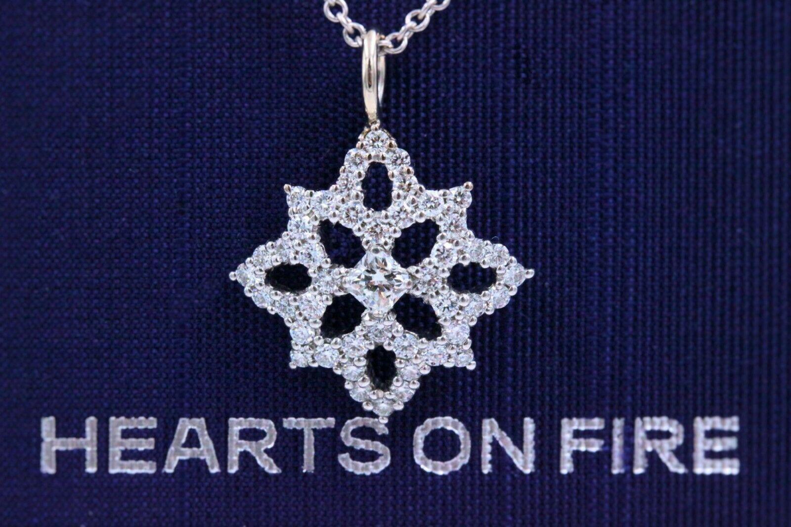 Hearts on Fire Dream Cut Diamond Mythical Necklace 0.59 Carat 18 Karat Gold In Excellent Condition In San Diego, CA
