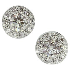 Pendientes de halo de diamantes Hearts On Fire Fulfillment