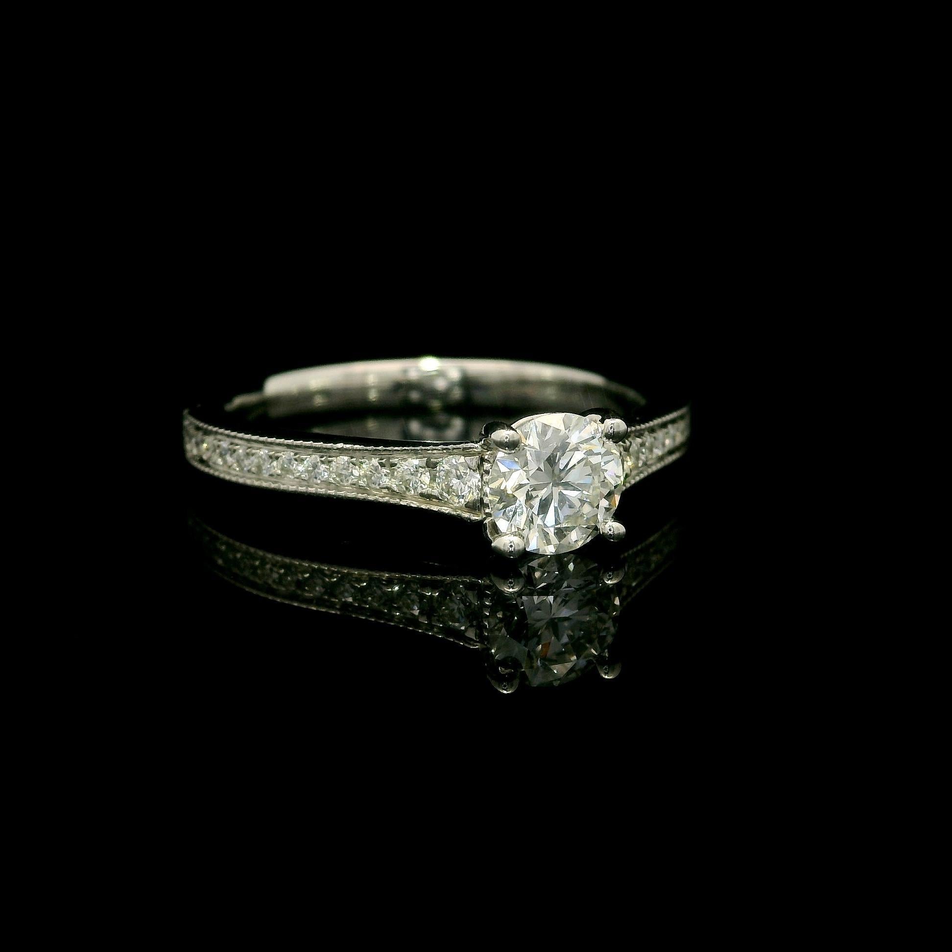 Anillo de compromiso Hearts On Fire Platino 0,67 ctw Diamante Fogoso Solitario Clásico en Excelente estado para la venta en Montclair, NJ
