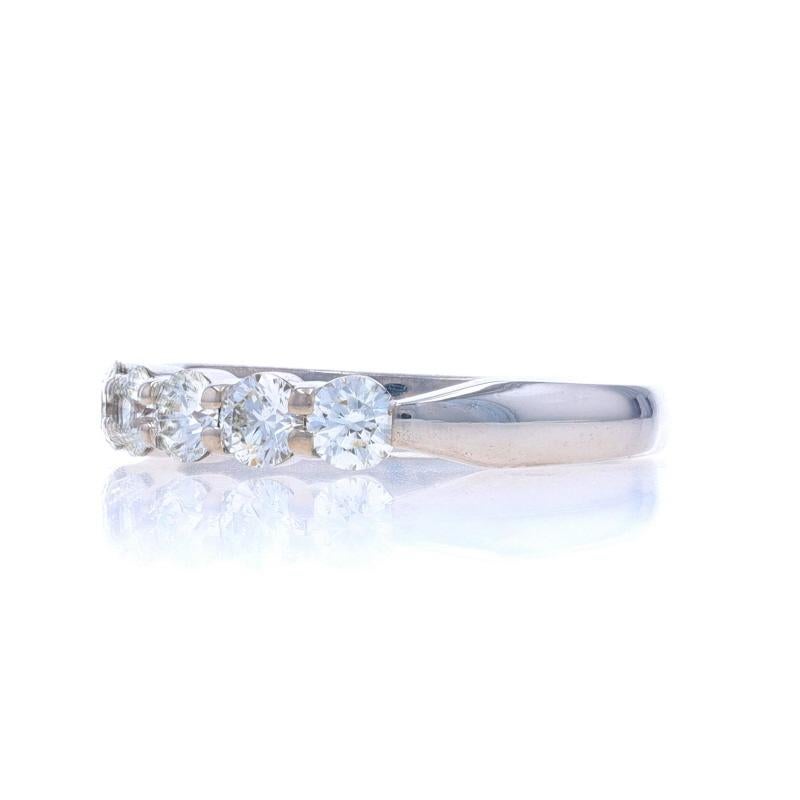 Hearts on Fire Signature Diamond Five-Stone Band - White Gold 18k Rd .75ctw Ring In Excellent Condition In Greensboro, NC