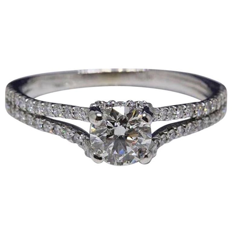 Anello Hearts On Fire con gambo spezzato e diamante da 1,50 carati in oro bianco 14 carati