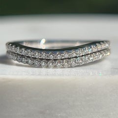 Hearts on Fire Twin Transcend Premier Curved Diamond Band
