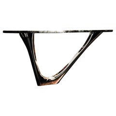 Table console G de la collection Heat en acier inoxydable doré et plateau en pierre par Zieta