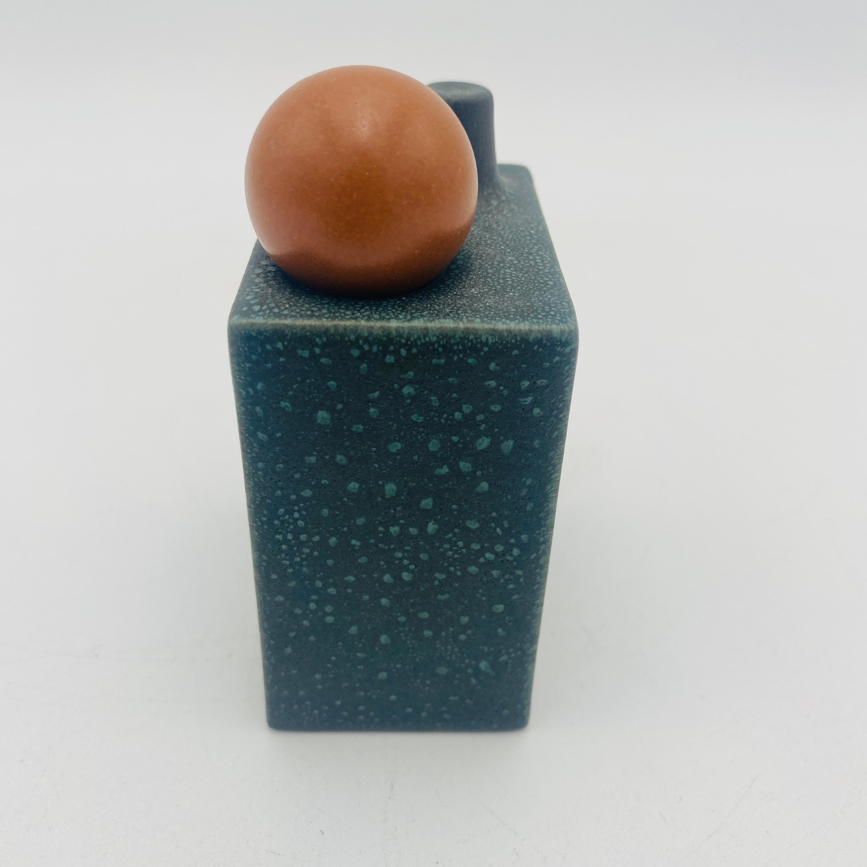 Heath Ceramics Box and Stopper Vase by Tung Chiang Limited Edition 9