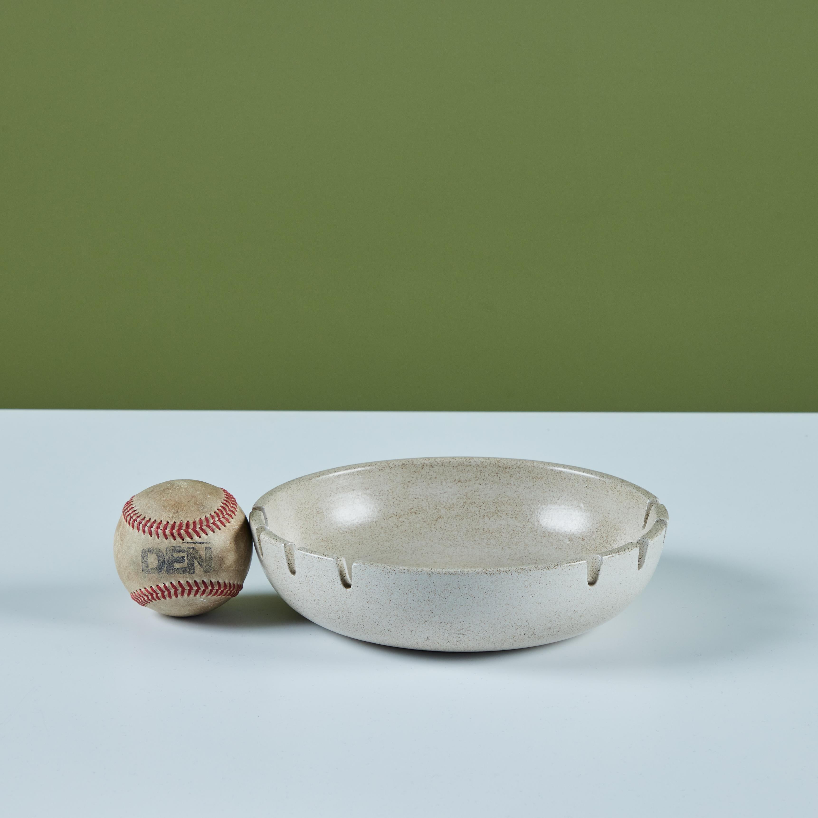 Mid-Century Modern Heath Ceramics Cream Speckle Glazed Ashtray For Sale
