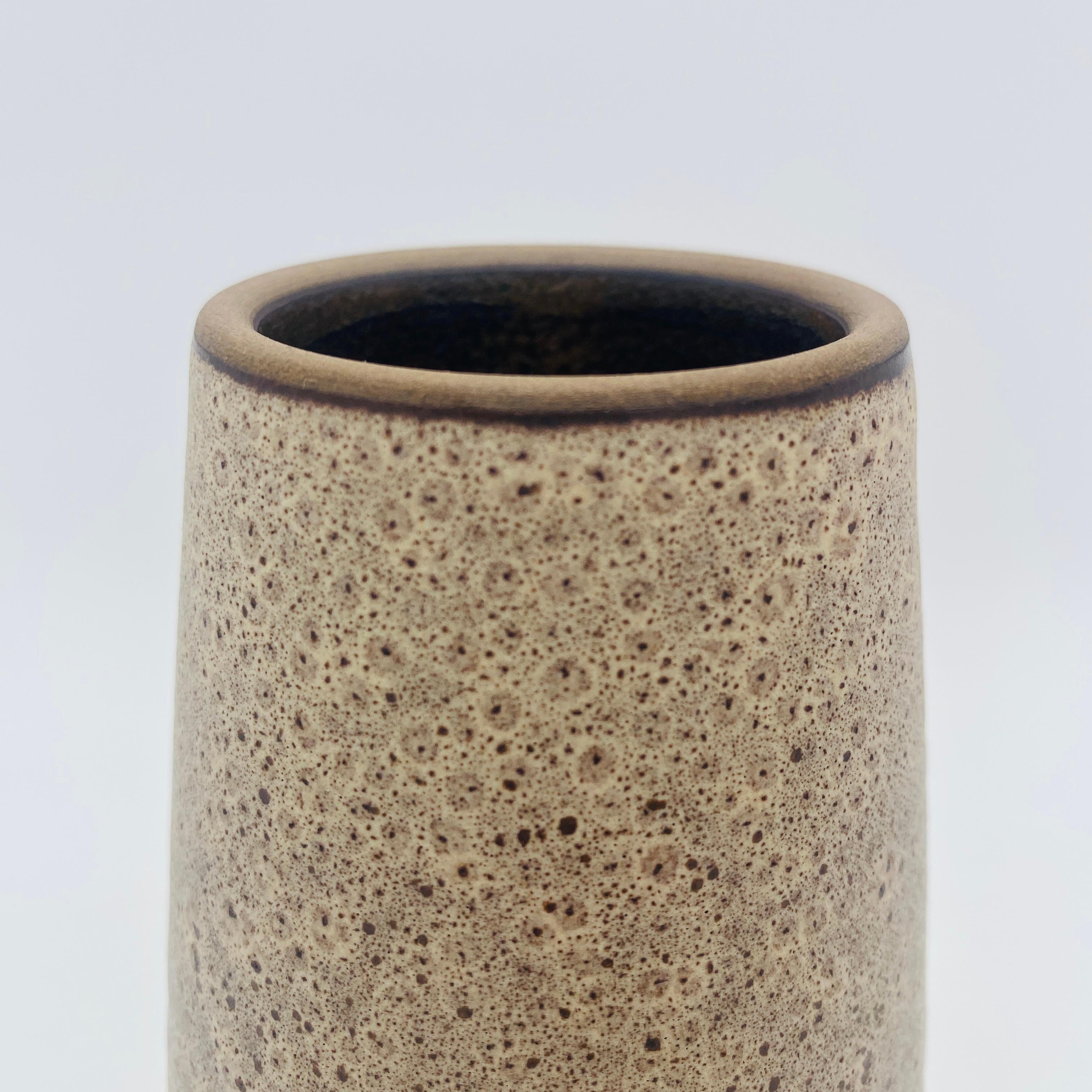 Heath Ceramics Vase Hand Thrown Signed In Good Condition In San Juan Capistrano, CA