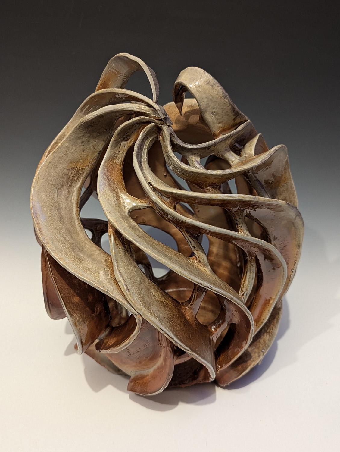 "Escultura Olas nº 1", Contemporáneo, Marrón, Olas, Escultura cerámica - Sculpture de Heather A. F. Binder