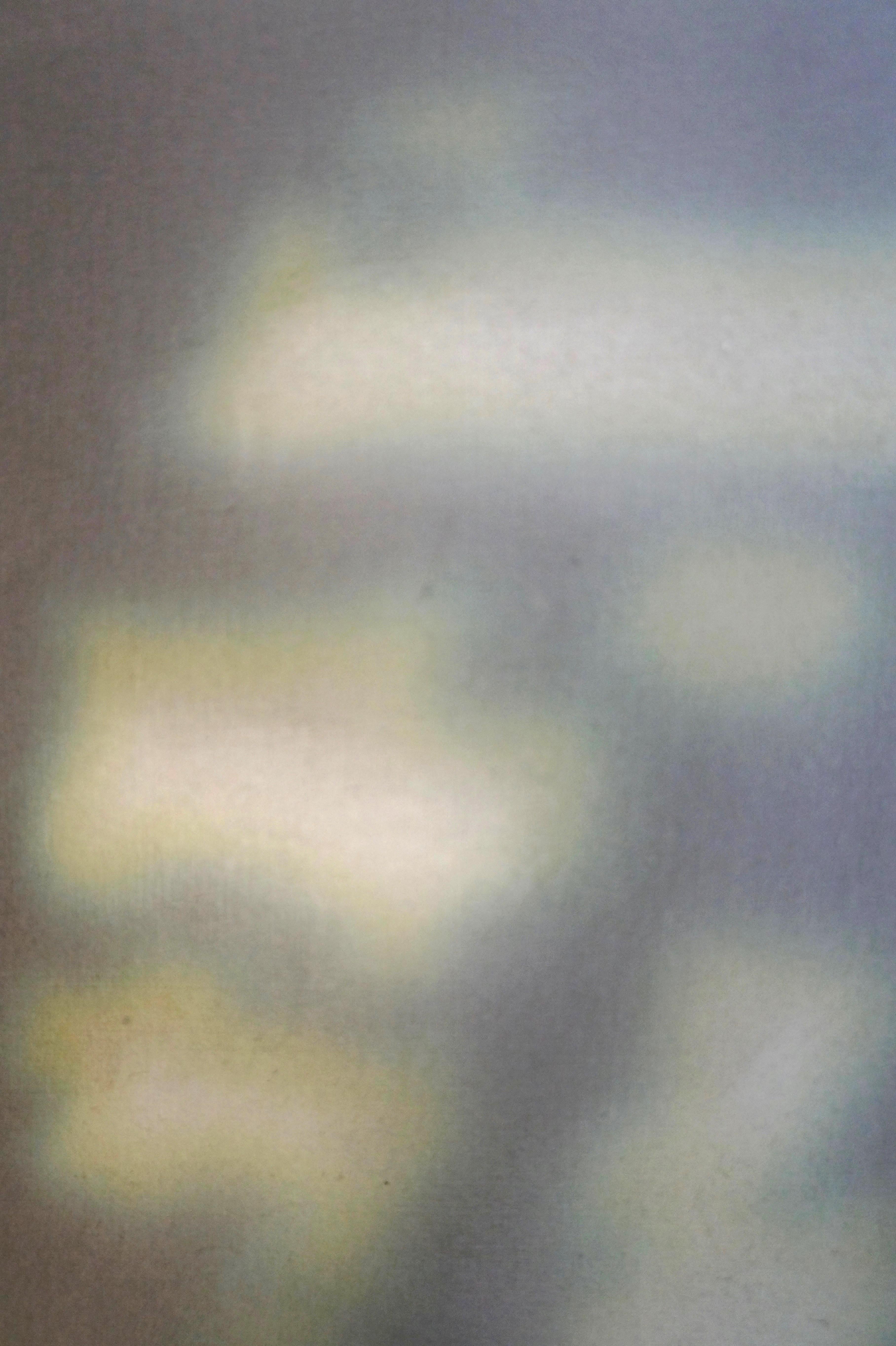 THE LONG SUMMER - Zeitgenössisches abstraktes Gemälde in Mischtechnik, Grün, Licht  (Grau), Abstract Painting, von Heather Hartman
