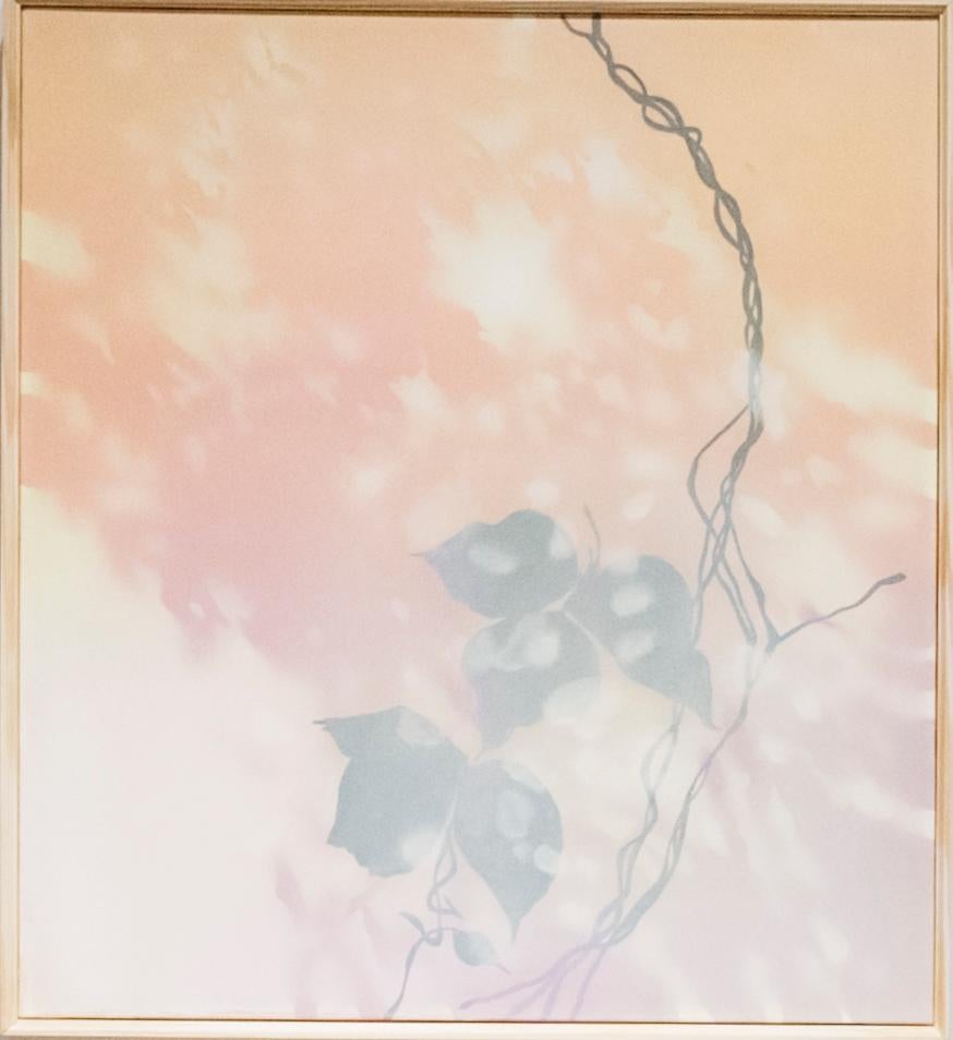 WANING - Pesca, lavanda, pittura grigia di vite Kudzu, Natura, Atmosfera - Painting Contemporaneo di Heather Hartman