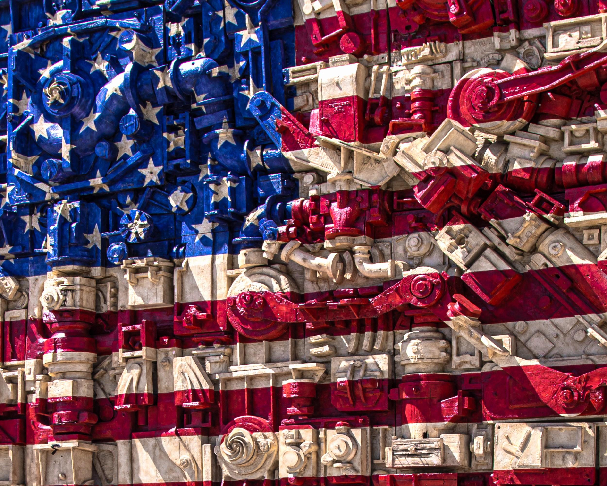 Color Photograph Heather Hollis - Victoire (Art industriel, Symbolisme, Résilience, Unité)