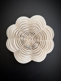 Aubrieta Wandskulptur aus Porzellan