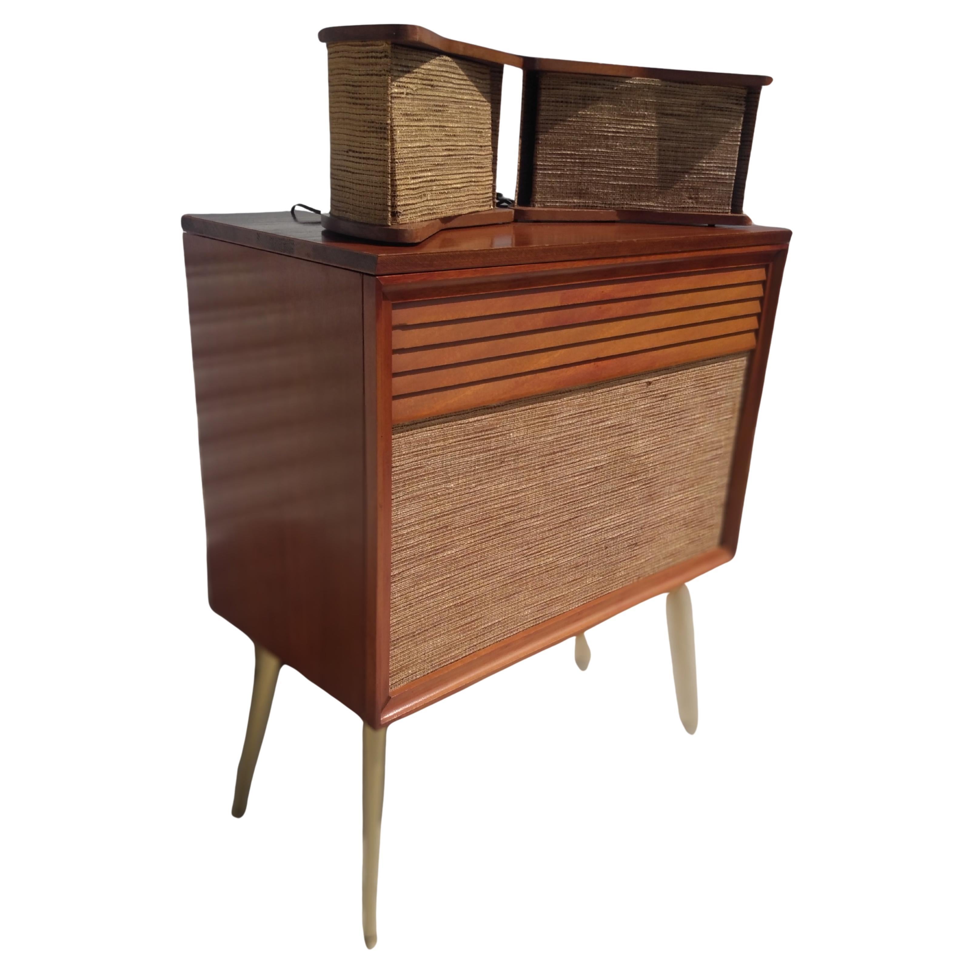 Heathkit SD-1 Tube Stereo/Phonograph Cabinet with Speakers