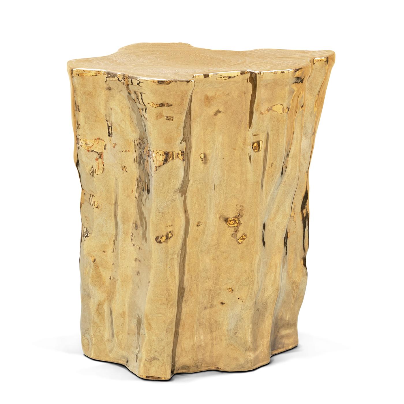 Side table heaven gold low ceramic made 
in handcrafted black ceramic.
Also available in black ceramic, on request.