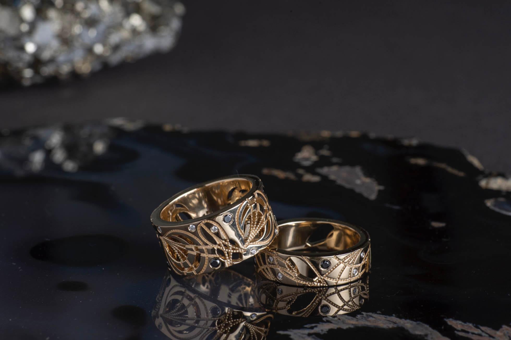 women's cigar band wedding ring
