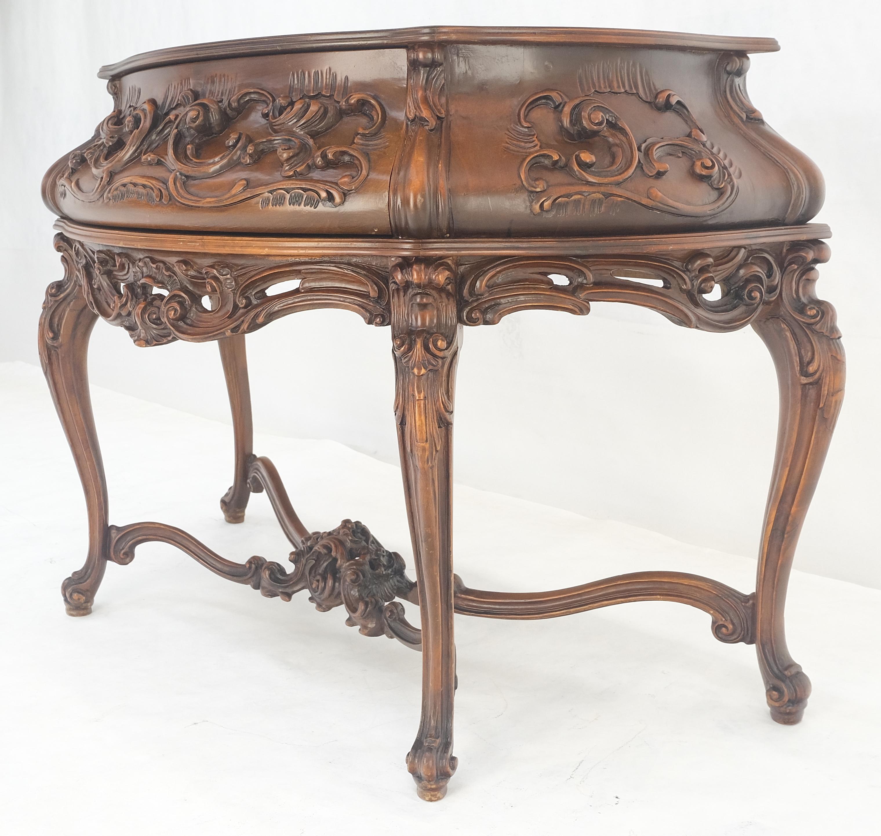 Table console décorative style Demi Lune en ronce de noyer MINT en vente 2