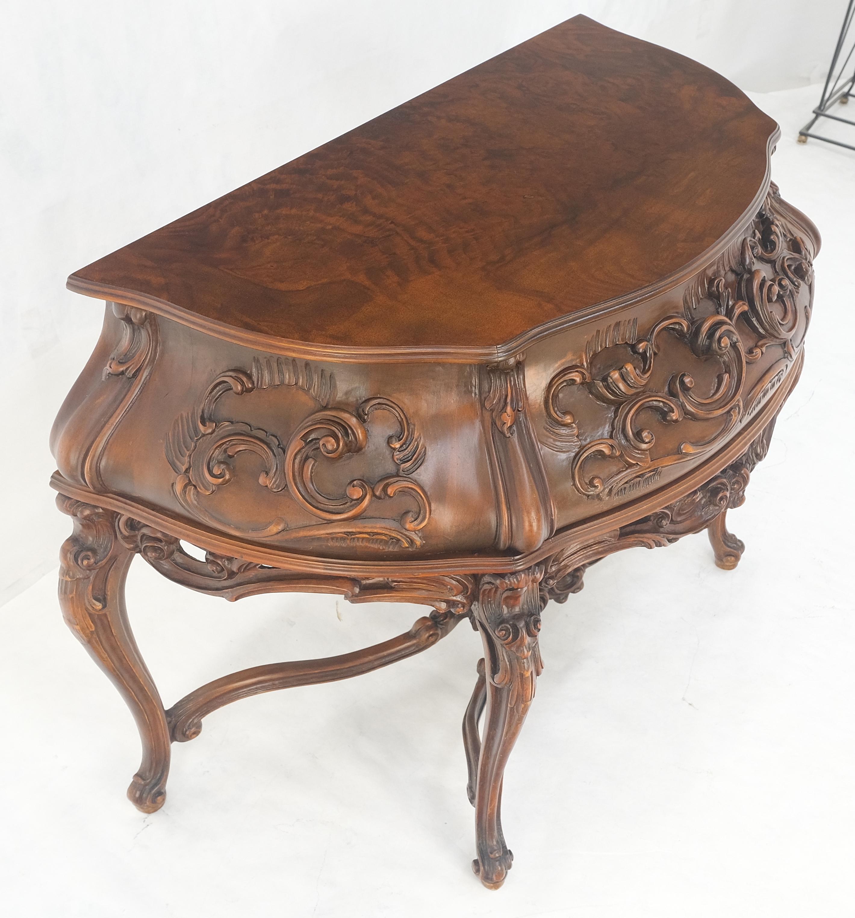 Table console décorative style Demi Lune en ronce de noyer MINT en vente 3