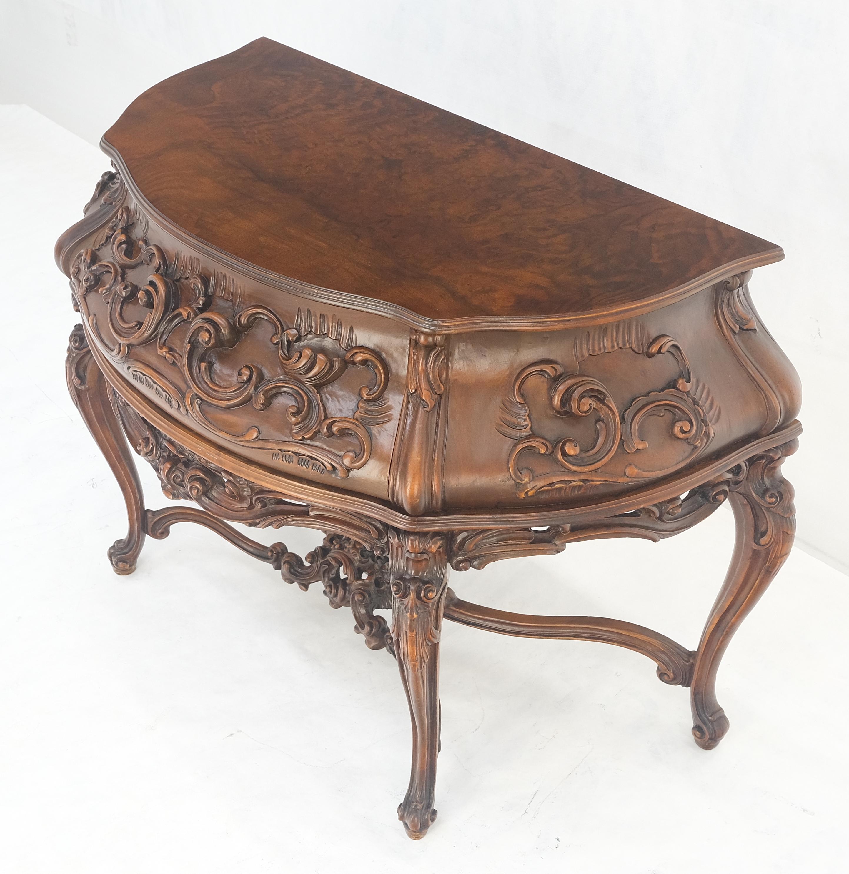 Table console décorative style Demi Lune en ronce de noyer MINT en vente 1