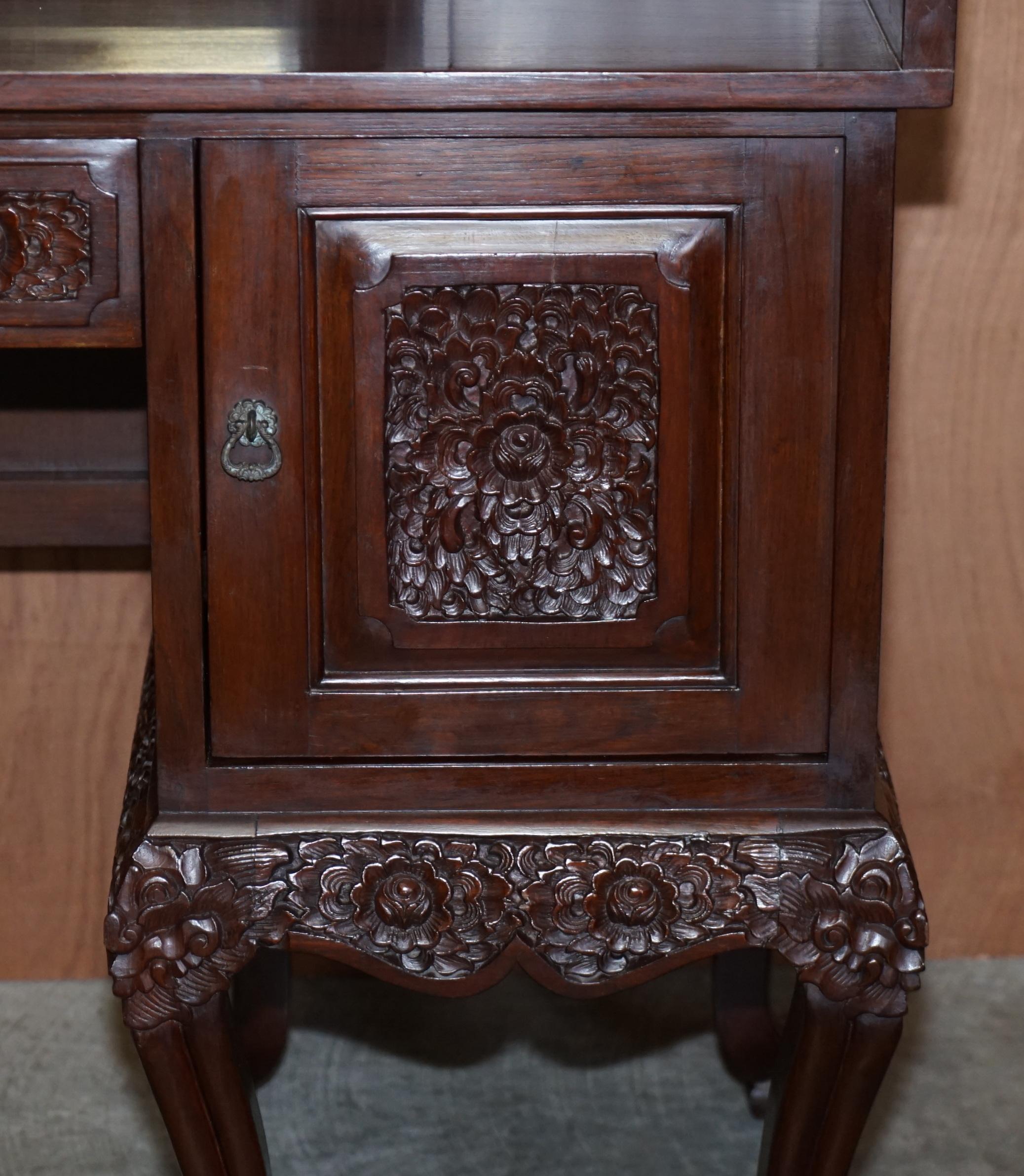 20th Century Heavily Carved Floral Decorated Indian Hardwood Dressing Table & Mirror For Sale