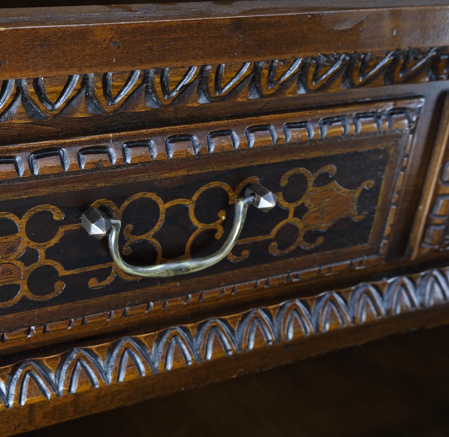 Heavily Carved Spanish Style 4 Drawers Commode Chest of Drawers Dresser Cabinet  For Sale 3