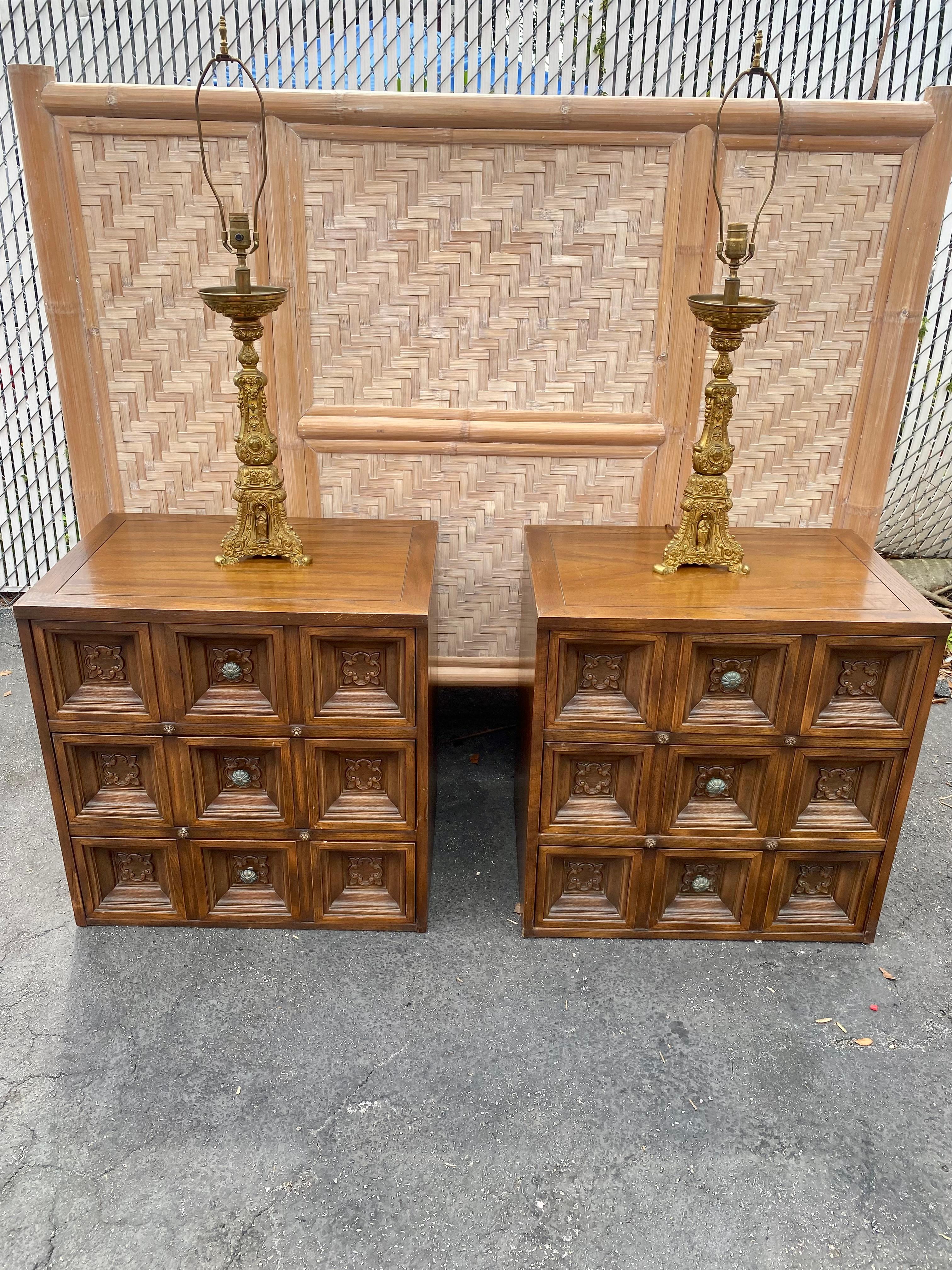 Heavily Gilted Bronze Figurative Candlestick Lamps, Set of 2 In Good Condition For Sale In Fort Lauderdale, FL