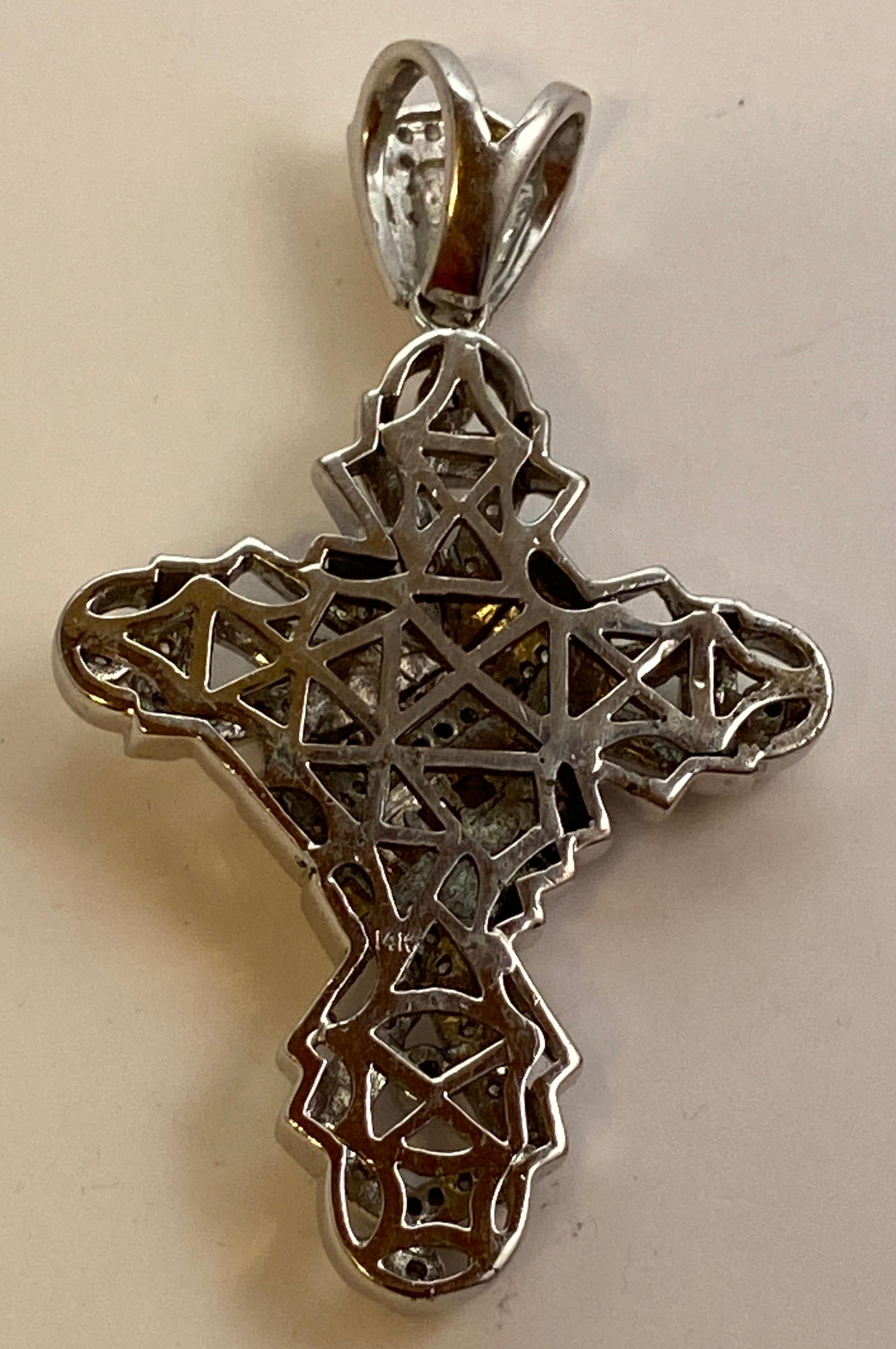 Heavily Plated White Gold Cross Pendant Accented With Semi Precious Stones In Fair Condition For Sale In New York, NY