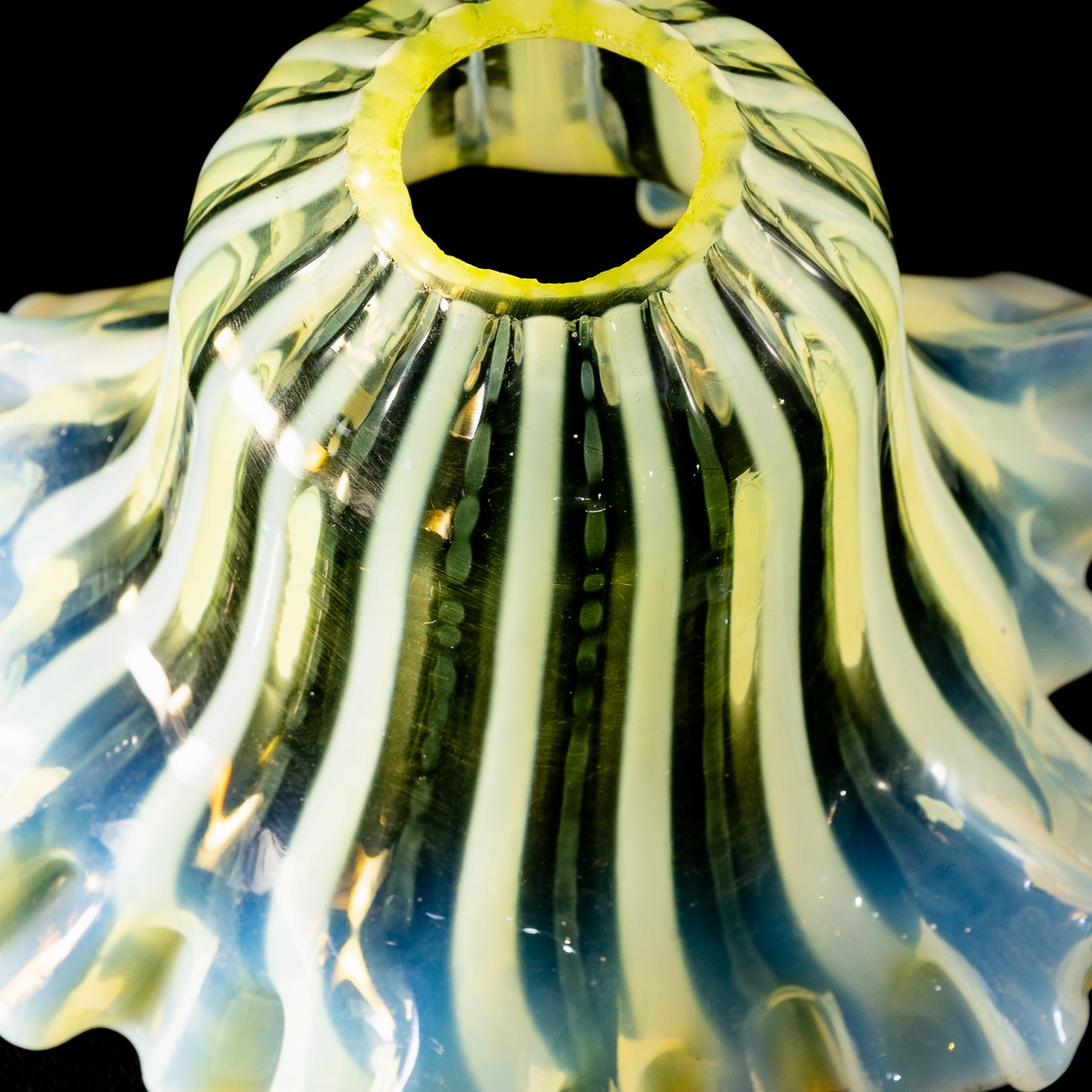 A pleated Vaseline shade, consisting of alternating stripes and a ruffled rim. For Sale 5