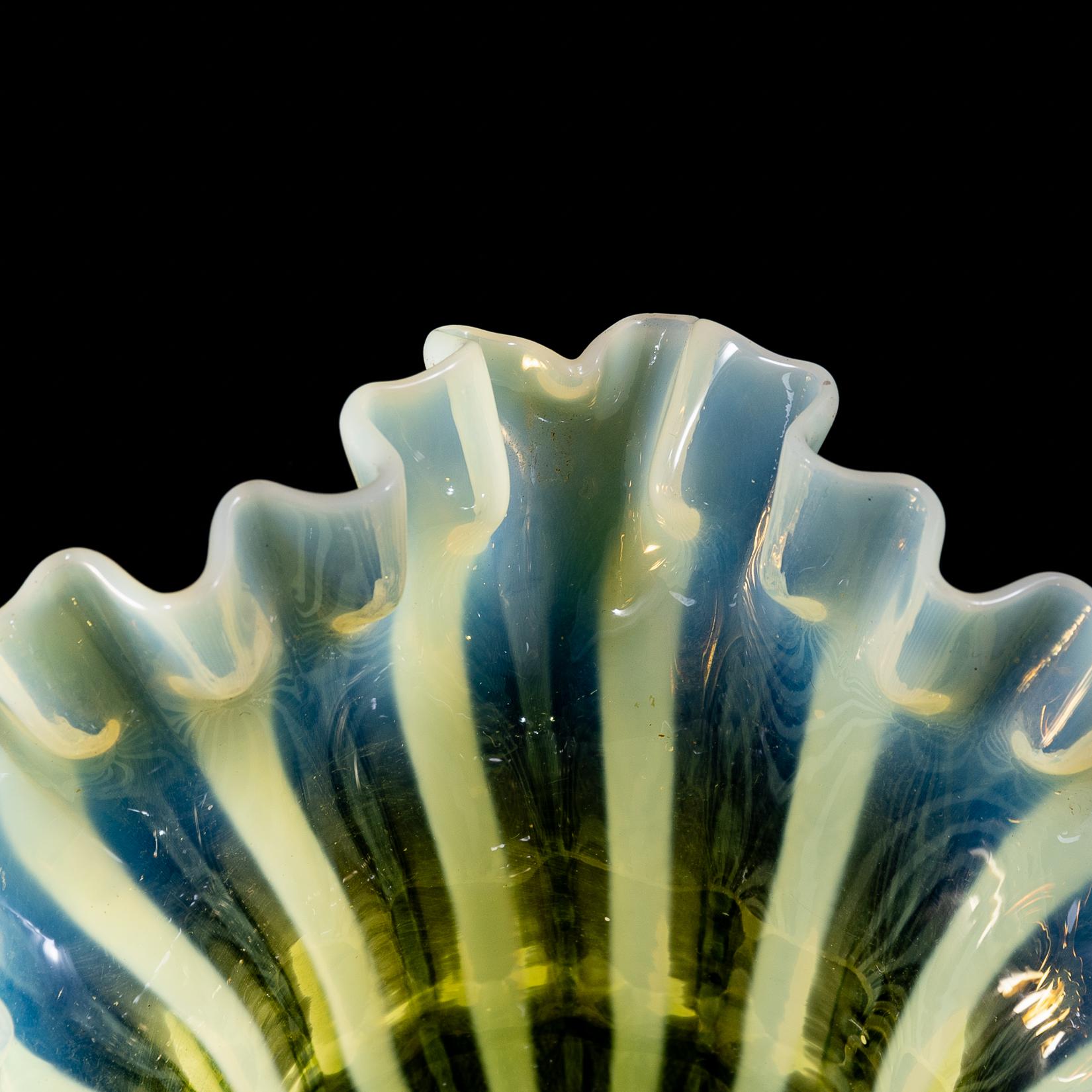 A pleated Vaseline shade, consisting of alternating stripes and a ruffled rim. For Sale 8