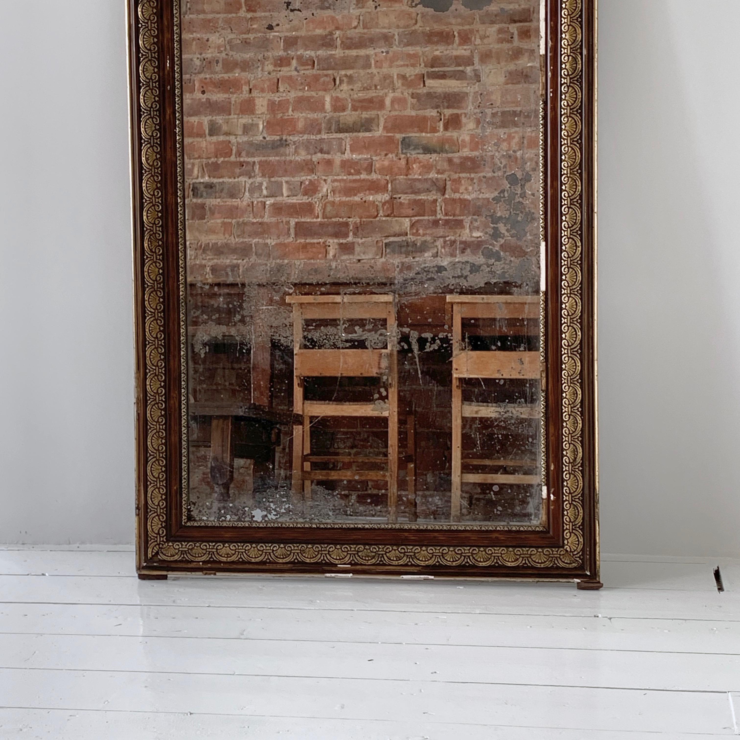 Heavily Tarnished 19th Century French Louis Philippe Gilt Mirror In Good Condition For Sale In Stockport, GB