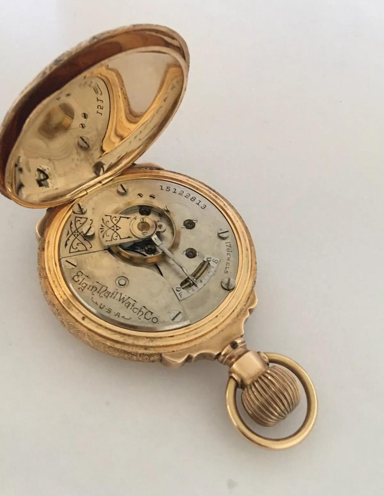 Women's or Men's Heavy 14 Karat Gold Full Engraved Full Hunter Case Elgin Antique Pocket Watch For Sale