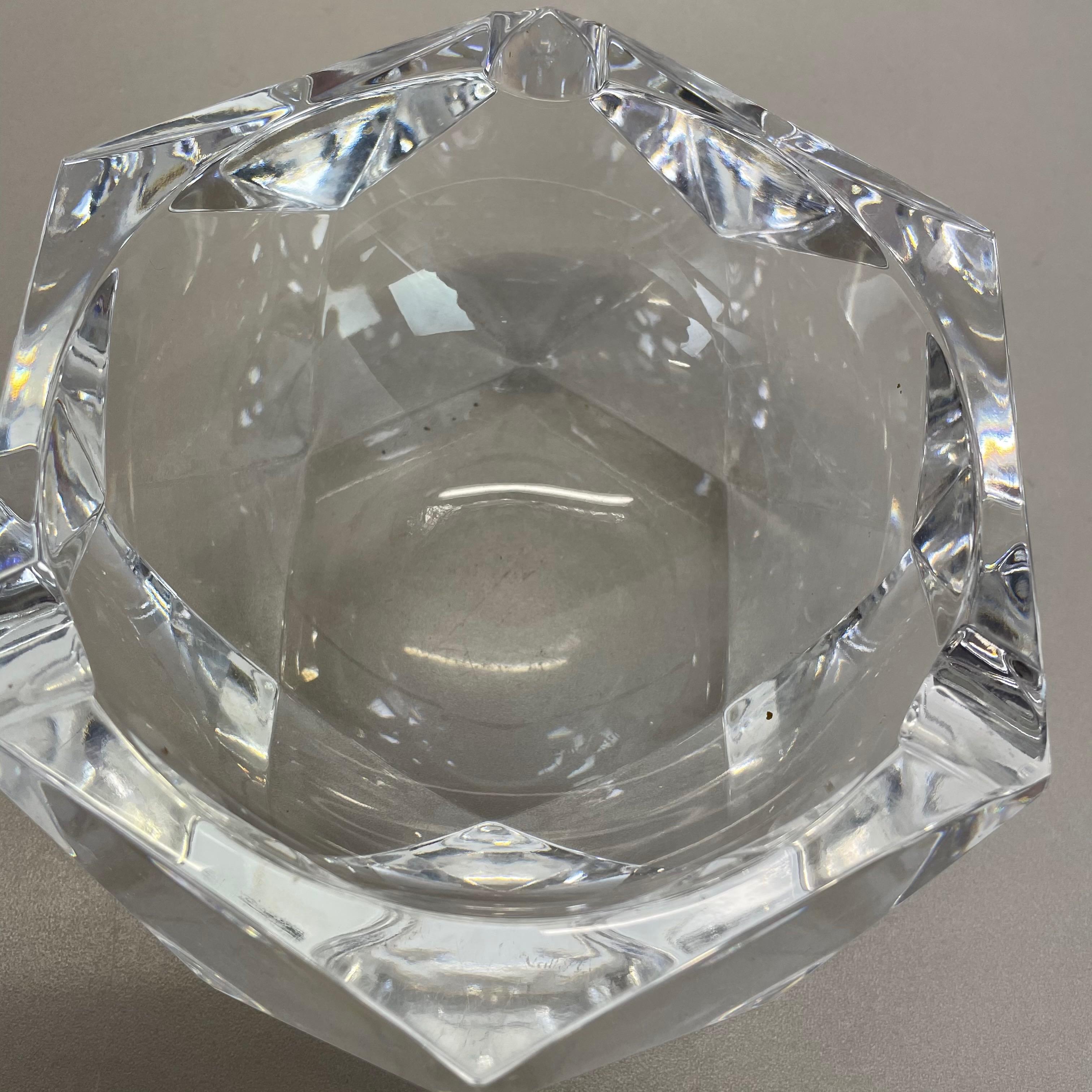 Heavy 1, 4kg Kristall-Aschenbecher aus „Diamond“-Glas von Val Saint Lambert, Belgien, 1970er Jahre (Moderne der Mitte des Jahrhunderts) im Angebot