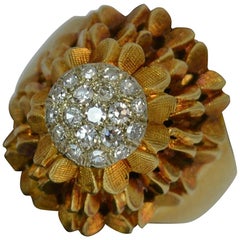 Heavy 18 Carat Gold and Diamond Retro Cluster Ring