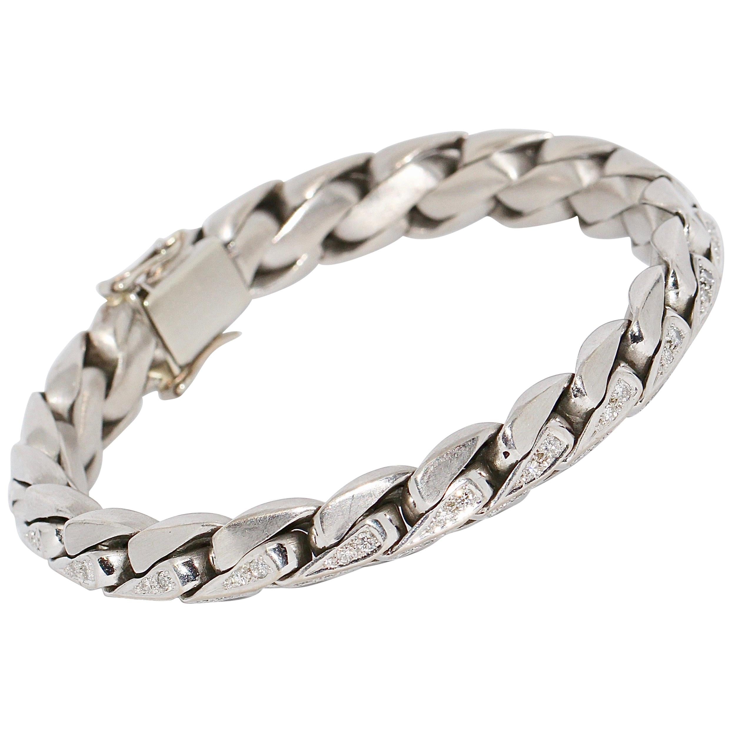 Heavy, 18 Karat White Gold Bracelet, with 86 Diamonds, 1.28 Carat For Sale