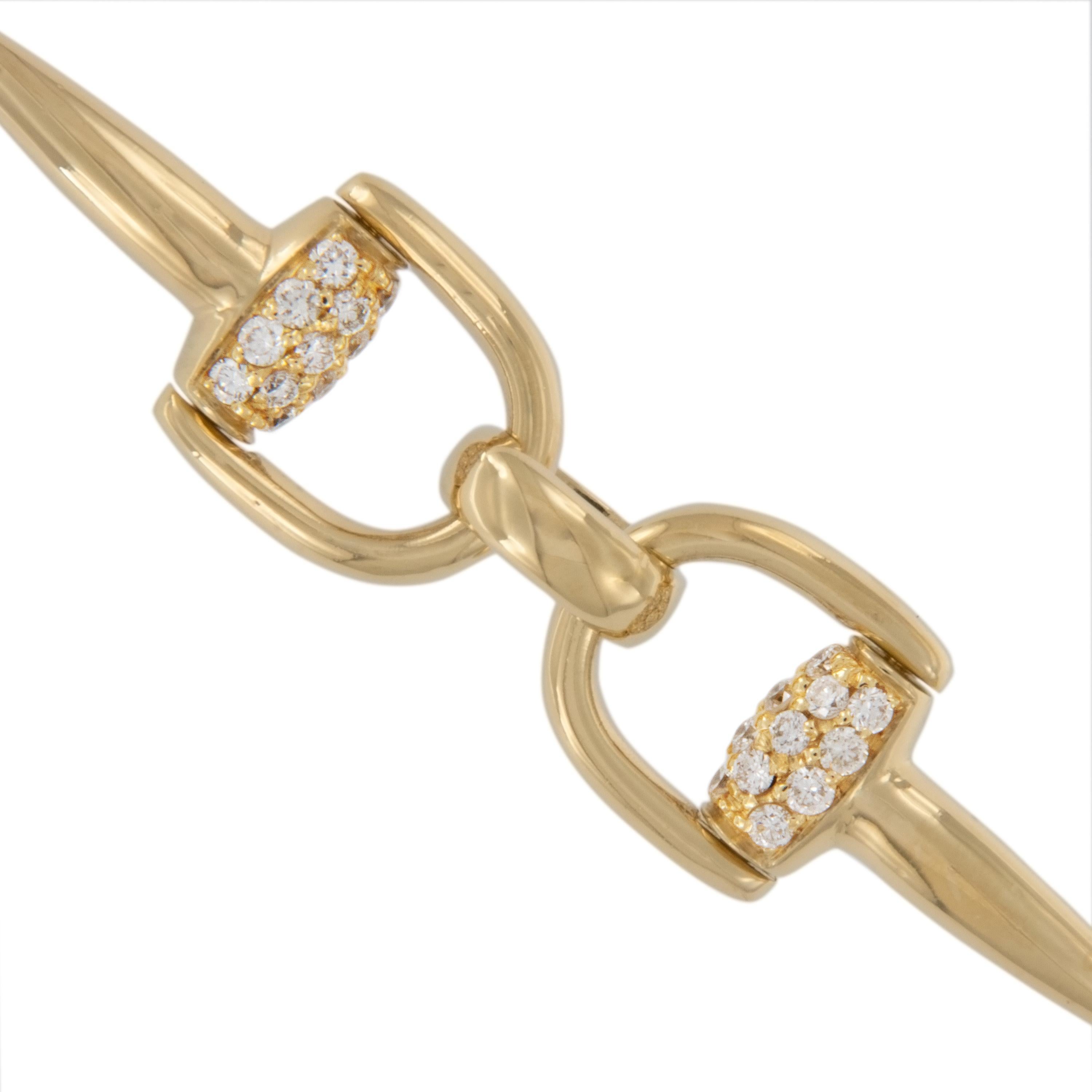 Taille ronde Bracelet à motif étrier en or jaune 18 carats et diamants de 1,15 carat, fabrication italienne