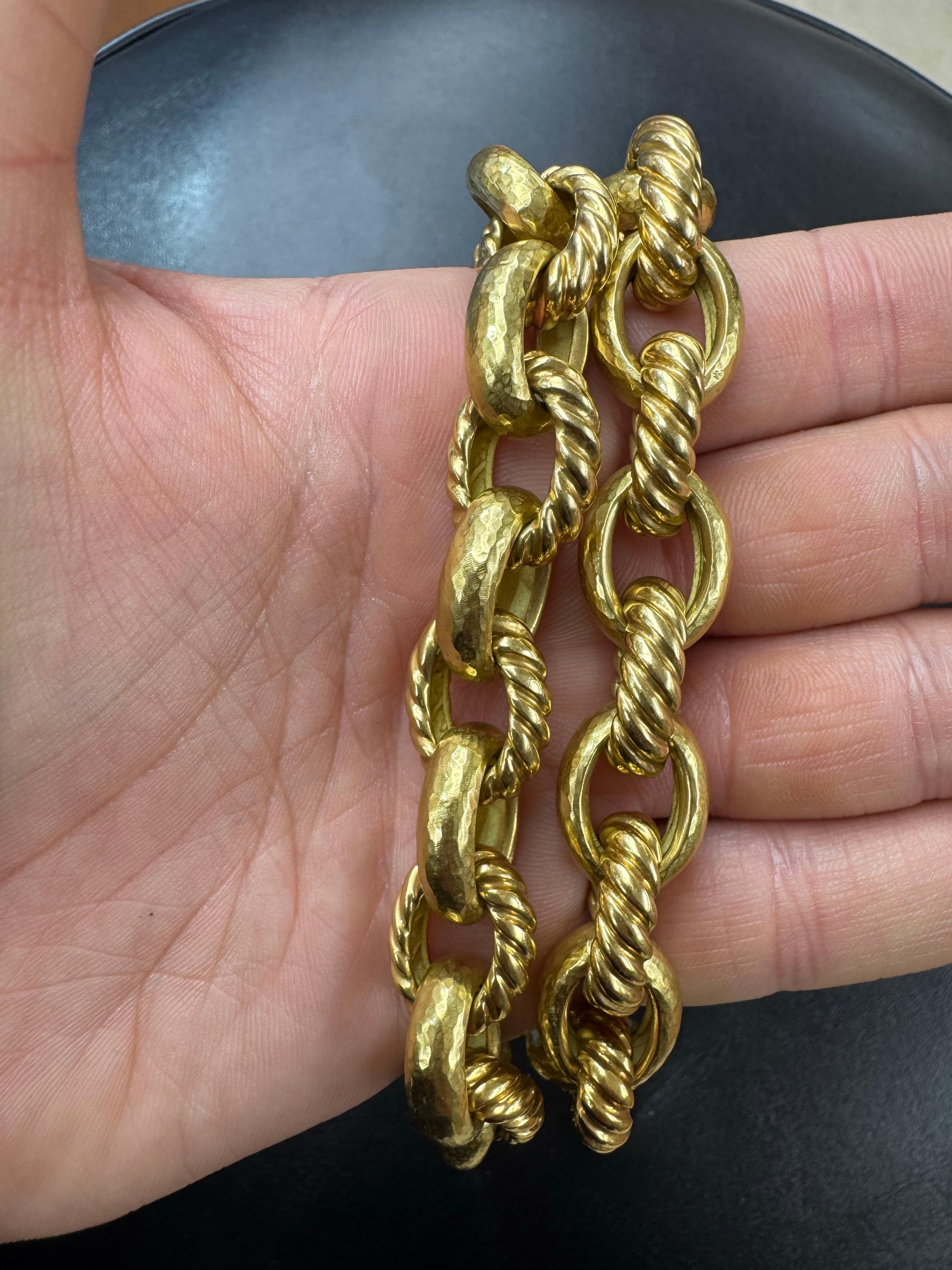 Heavy 18 Karat Yellow Gold Oval Hammered & Braided Link Necklace 94.7 Grams For Sale 8