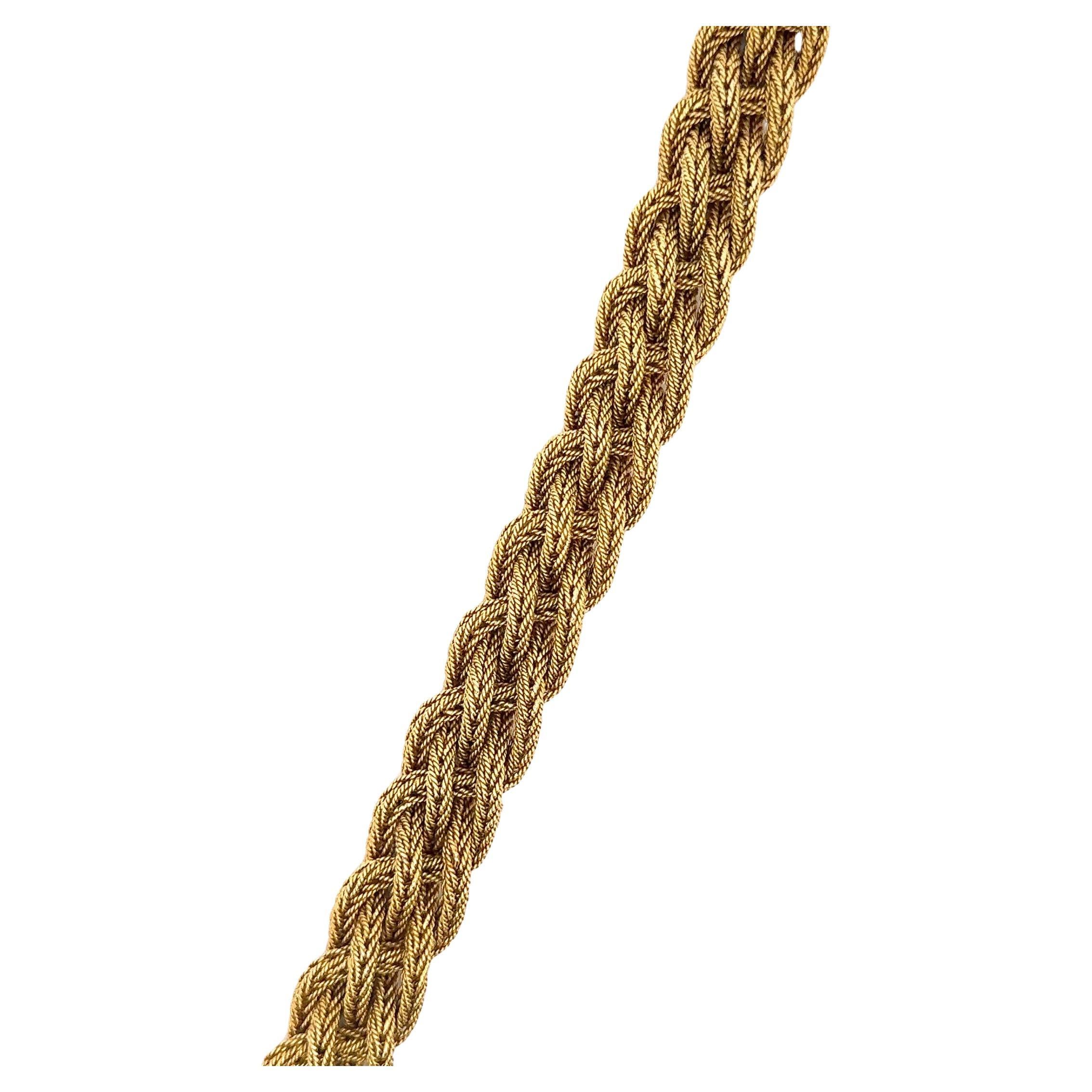 Schweres gewebtes geflochtenes Armband aus 18 Karat Gelbgold 77.7 Gramm  (Zeitgenössisch) im Angebot