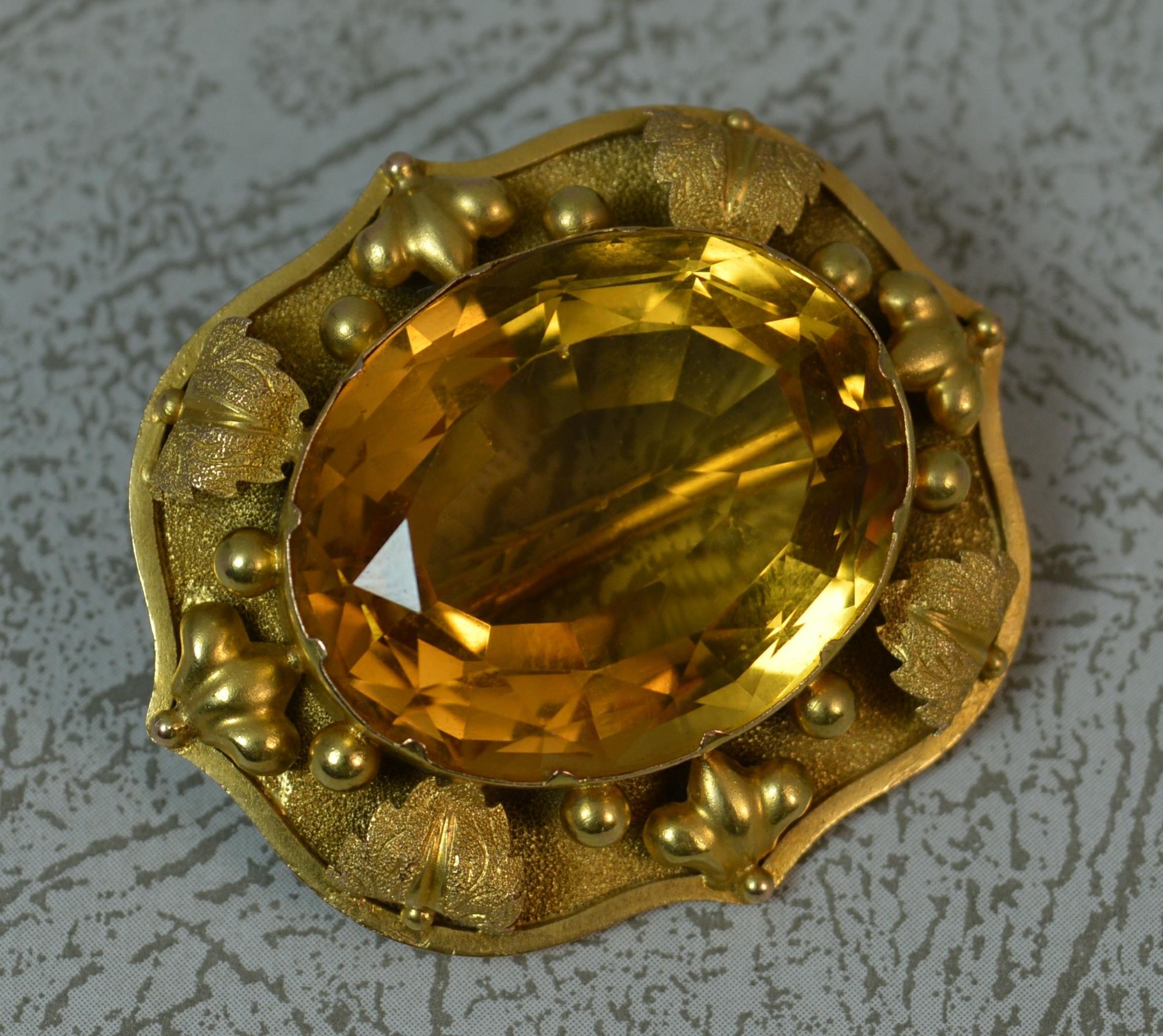 Heavy 18 Carat Gold and Citrine Statement Brooch, circa 1860 4